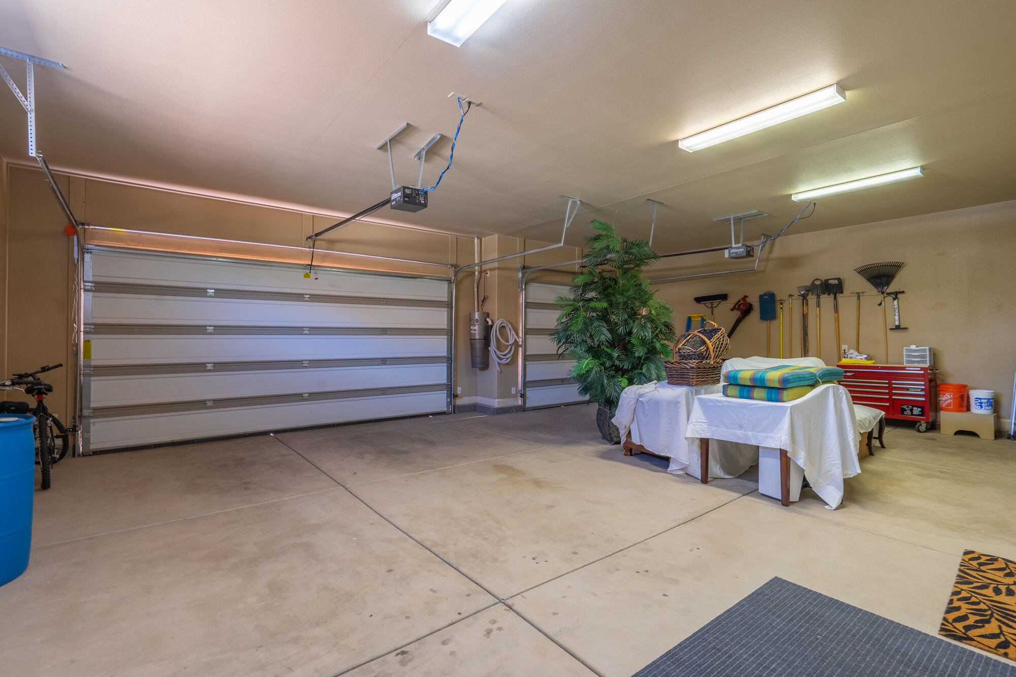 SILVERSTONE AT GREEN SPRINGS - Residential