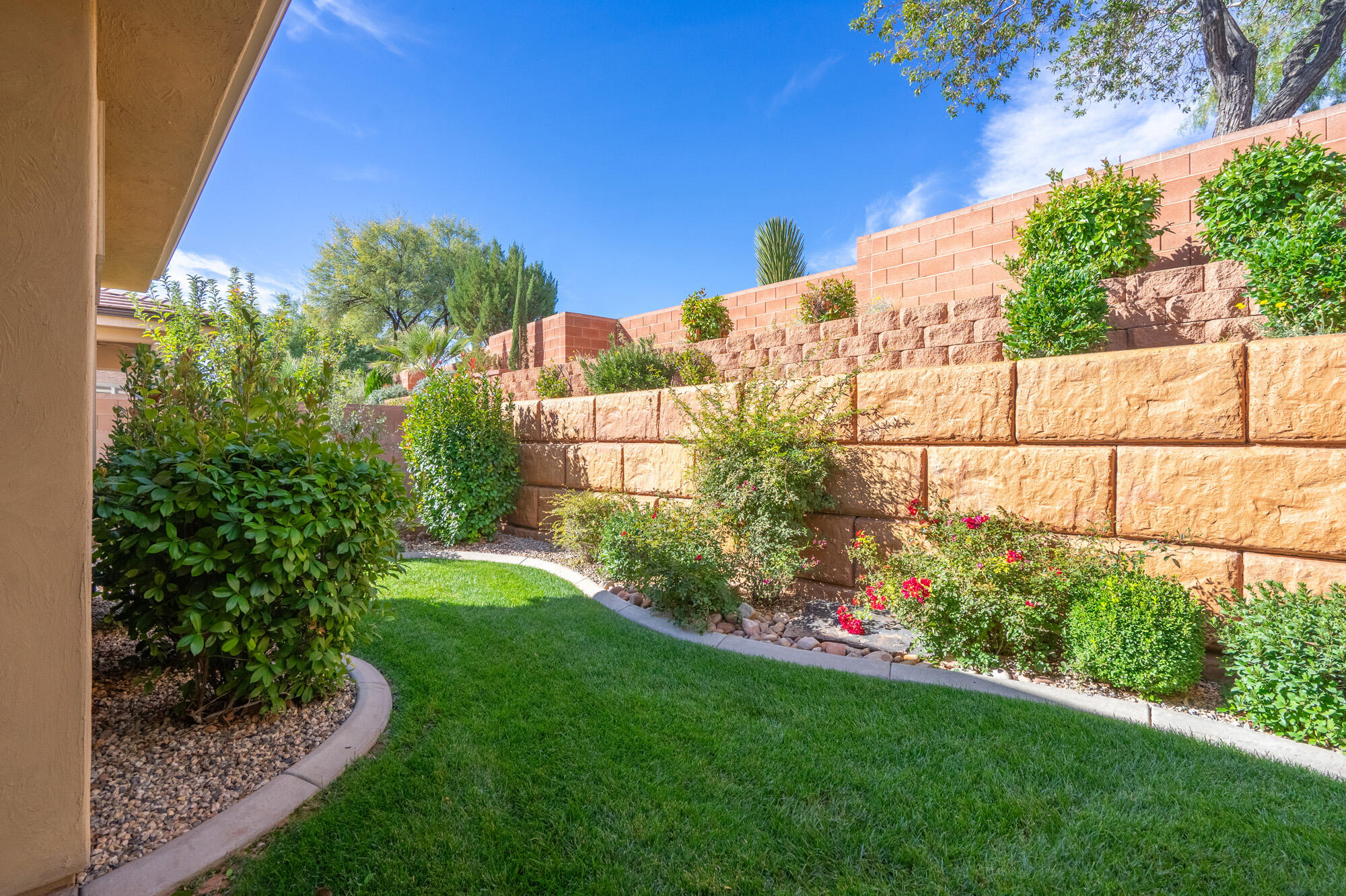 SILVERSTONE AT GREEN SPRINGS - Residential