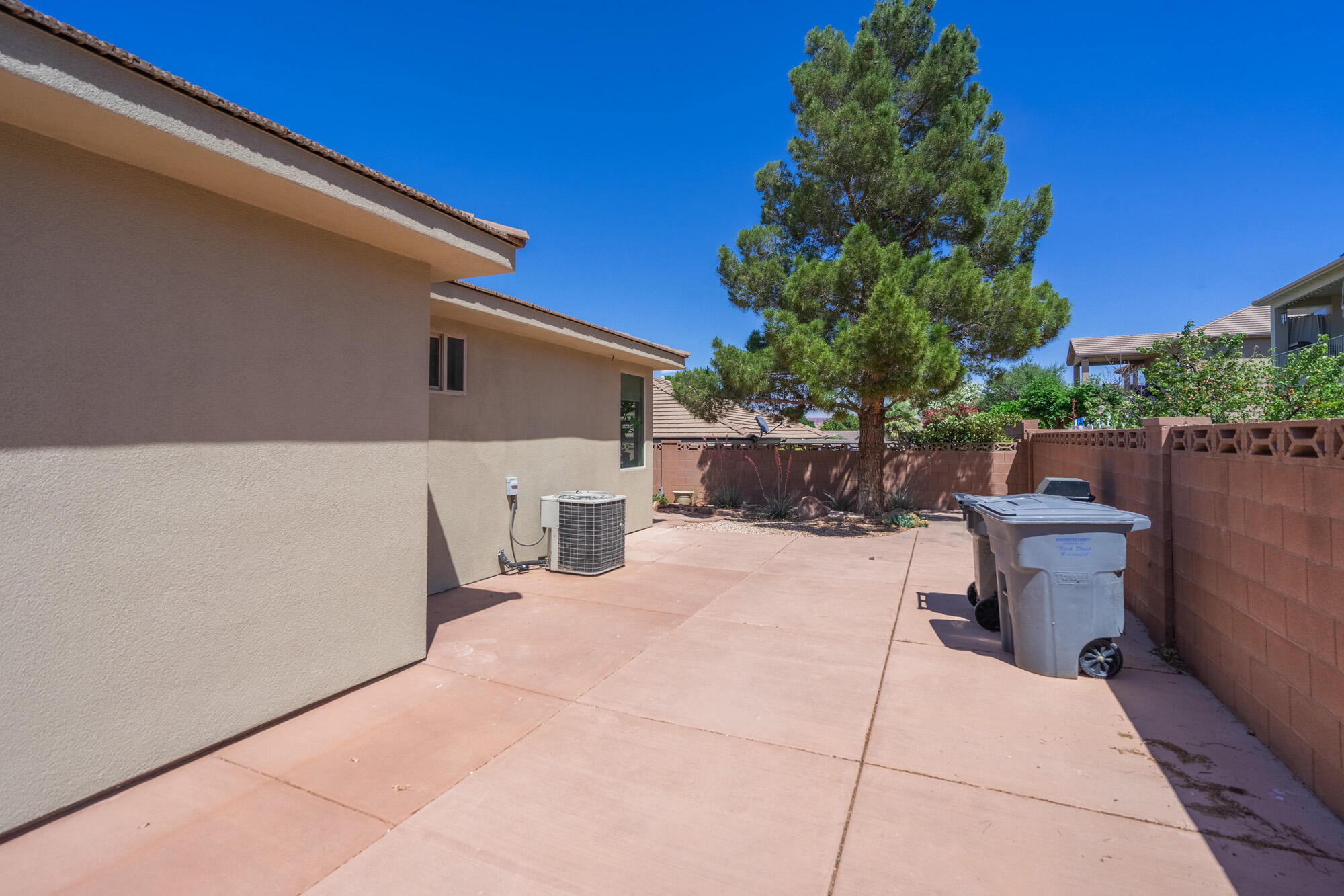 DESERT HILLS - Residential