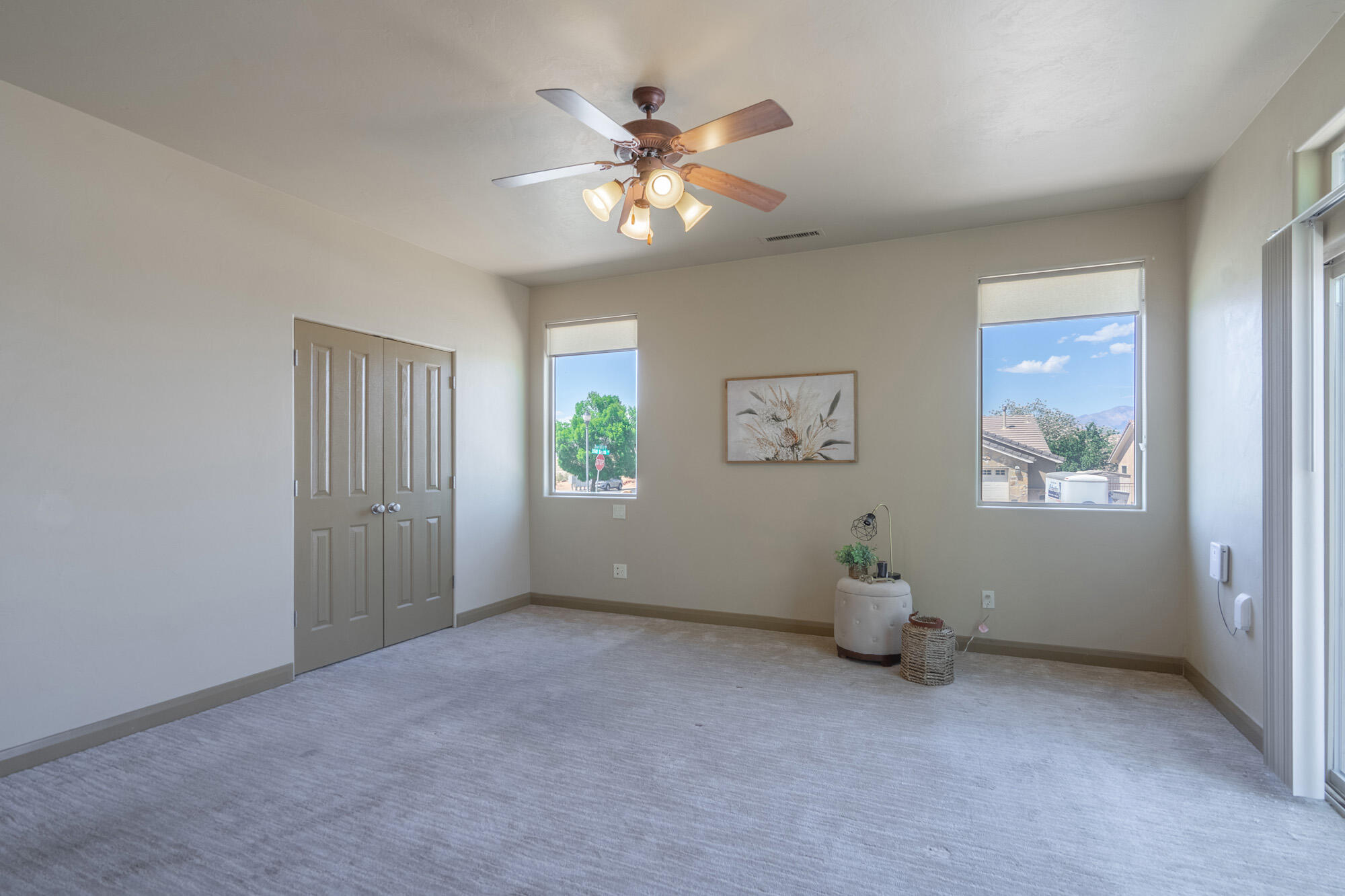 DESERT HILLS - Residential