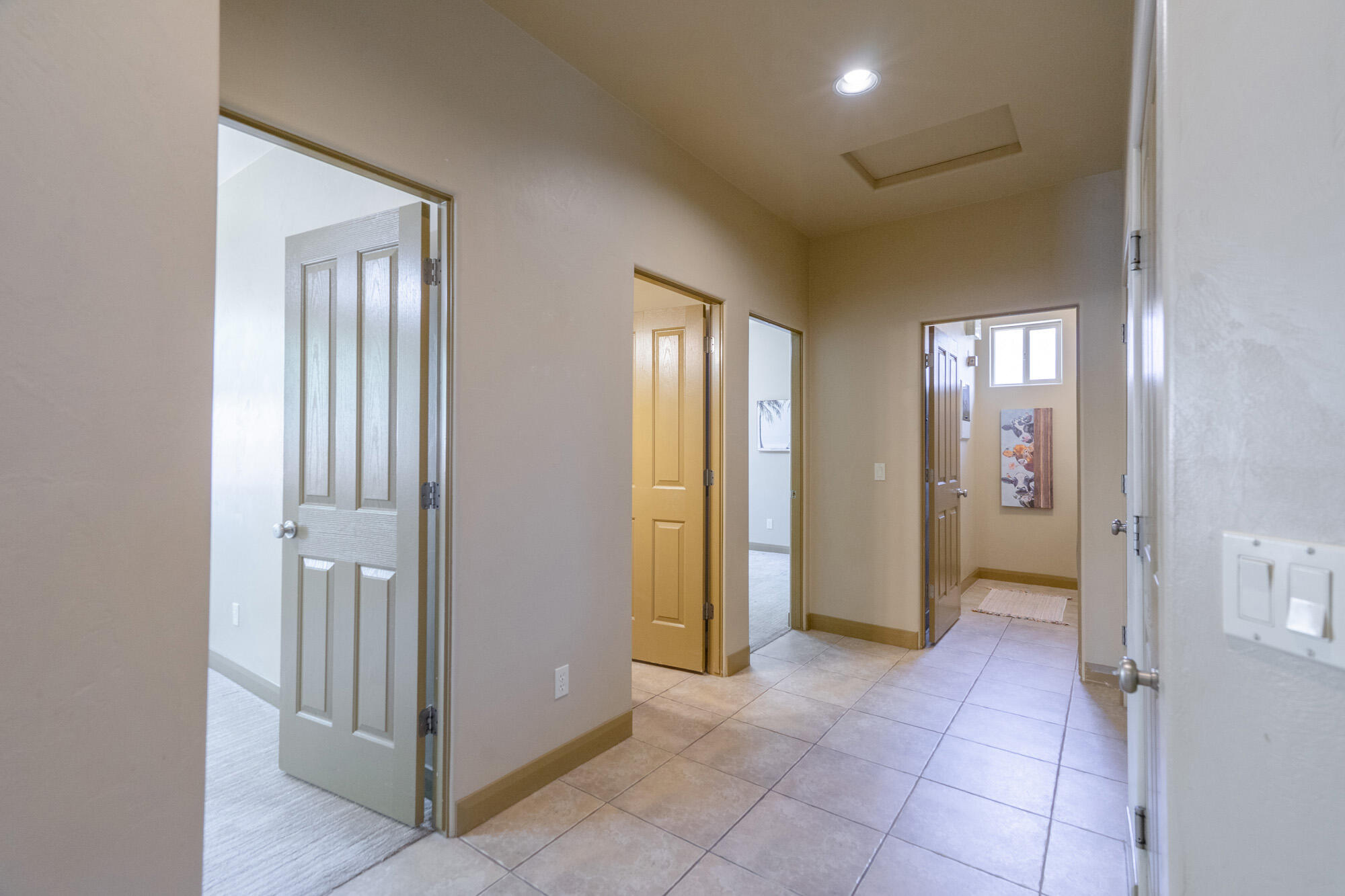 DESERT HILLS - Residential