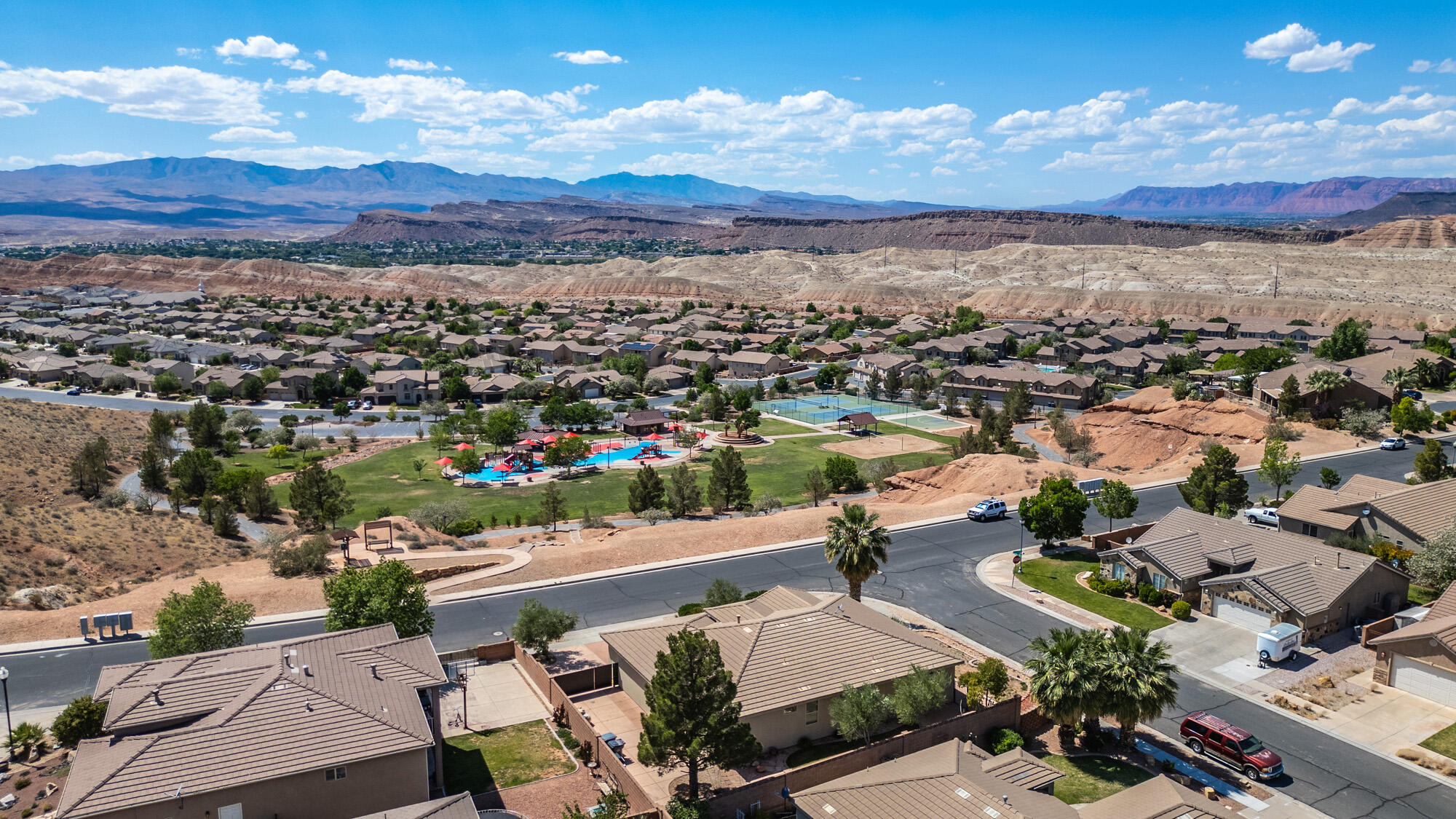 DESERT HILLS - Residential