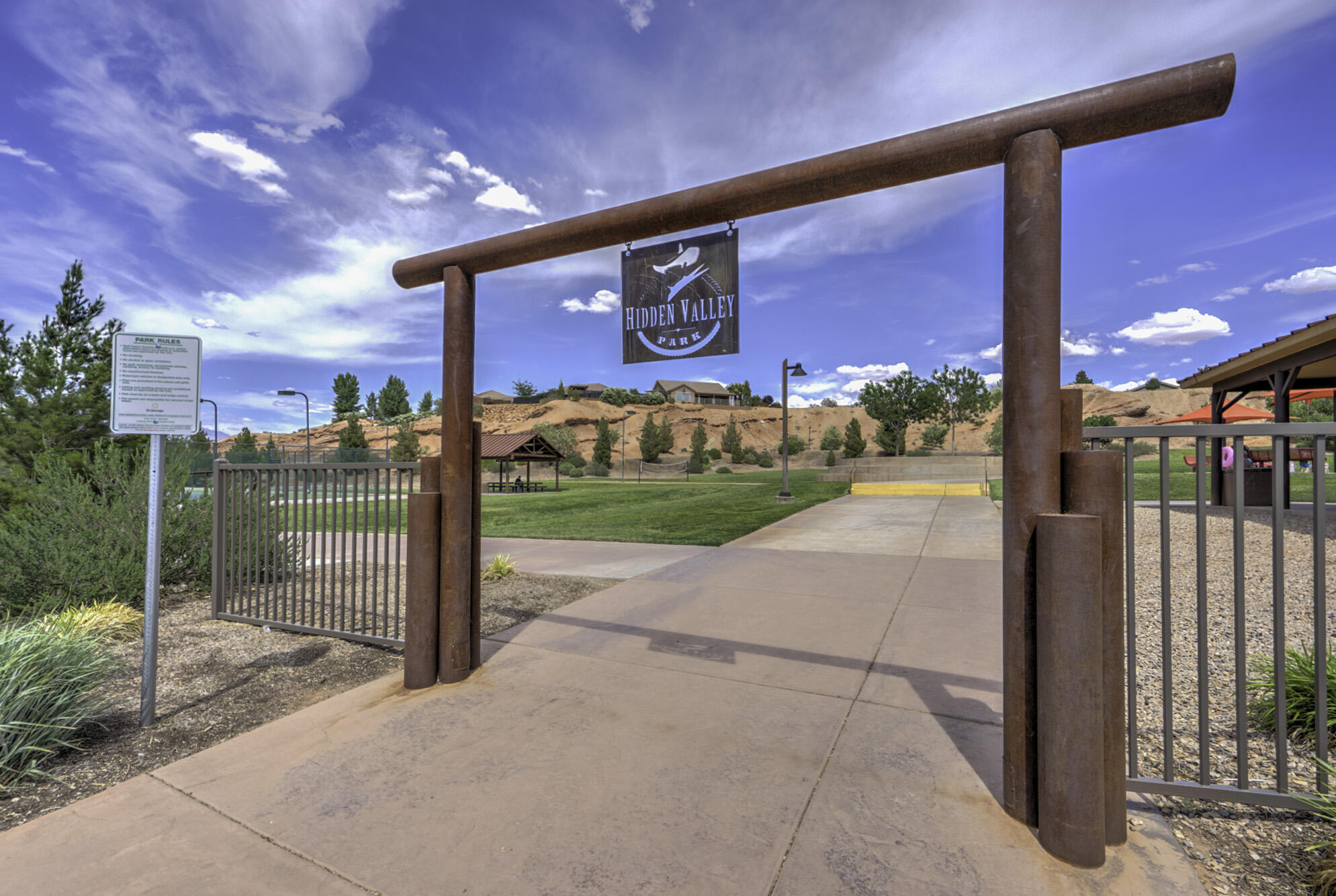DESERT HILLS - Residential