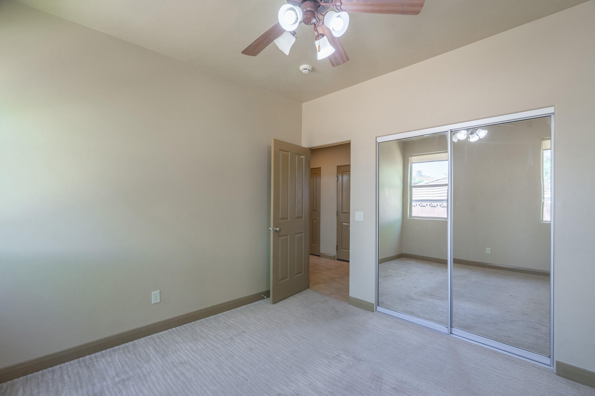 DESERT HILLS - Residential