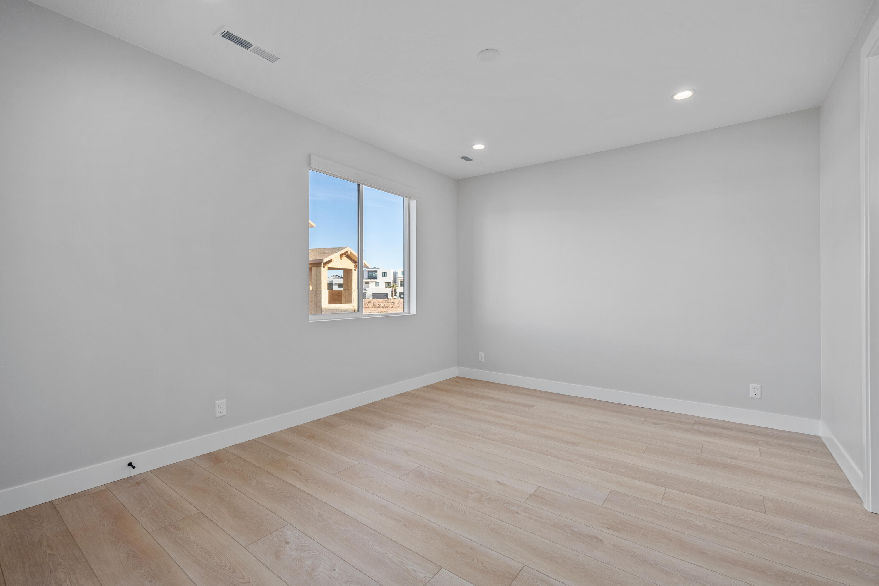 DESERT COLOR RESORT - Residential