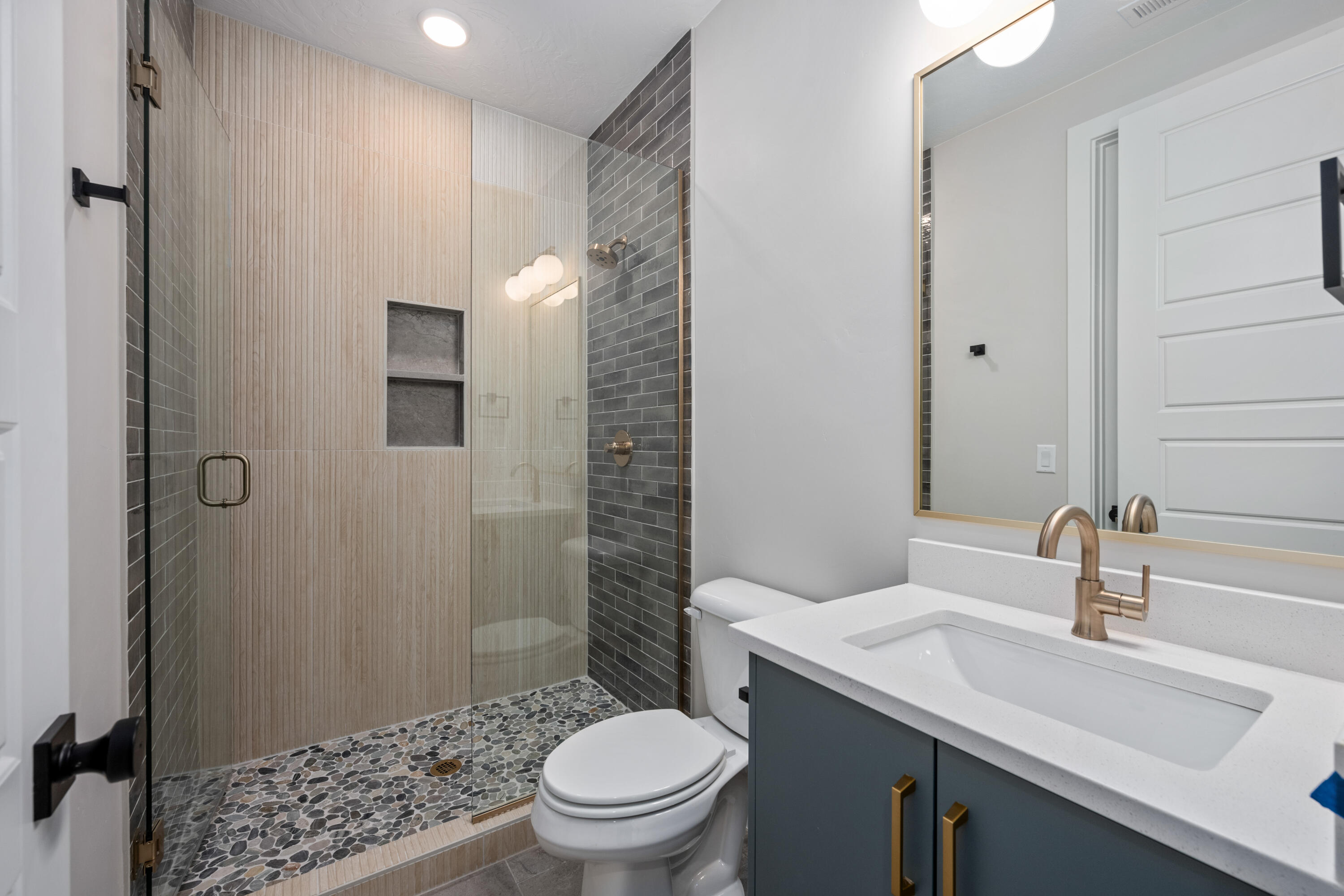 DESERT COLOR RESORT - Residential