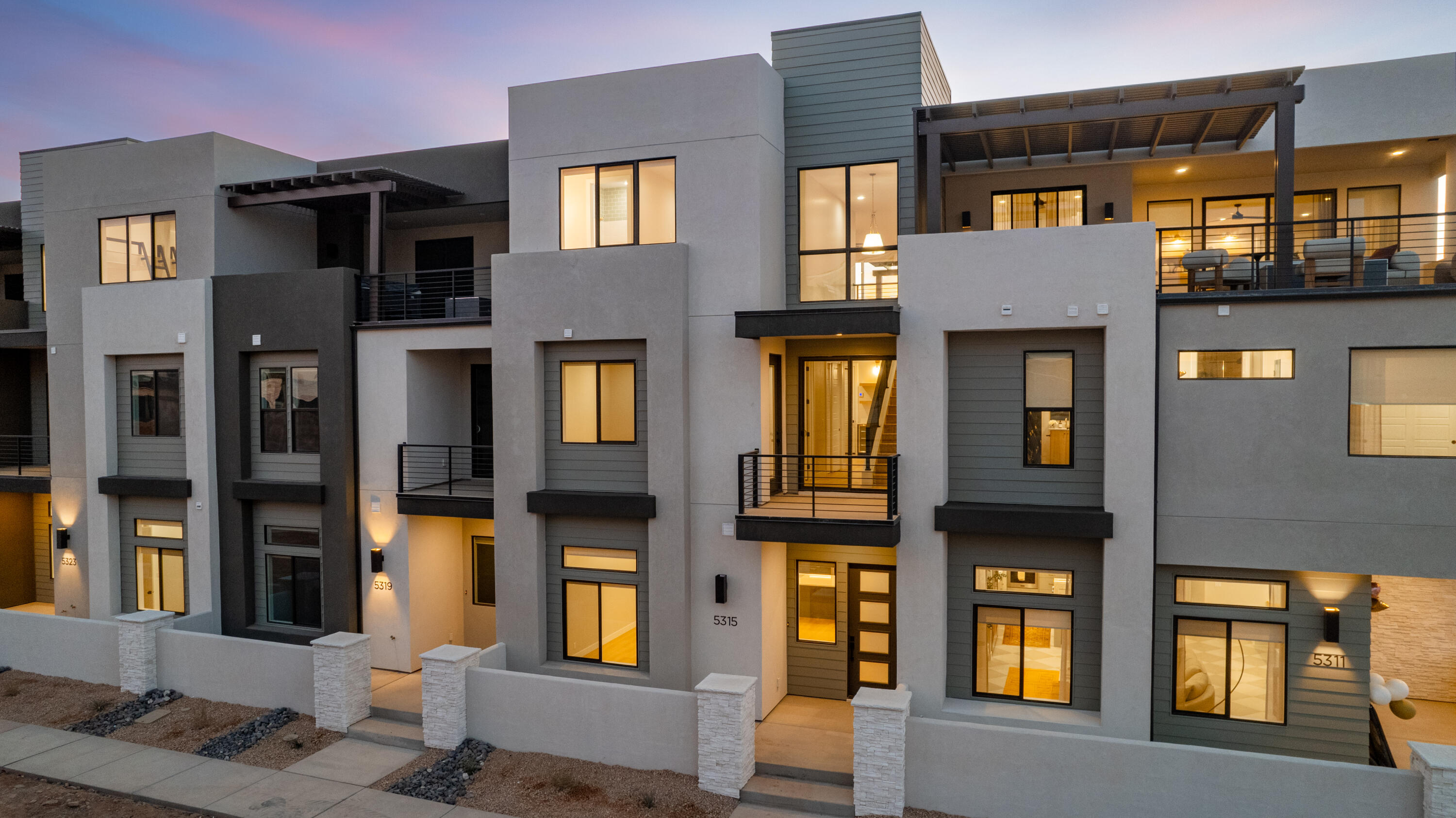 DESERT COLOR RESORT - Residential