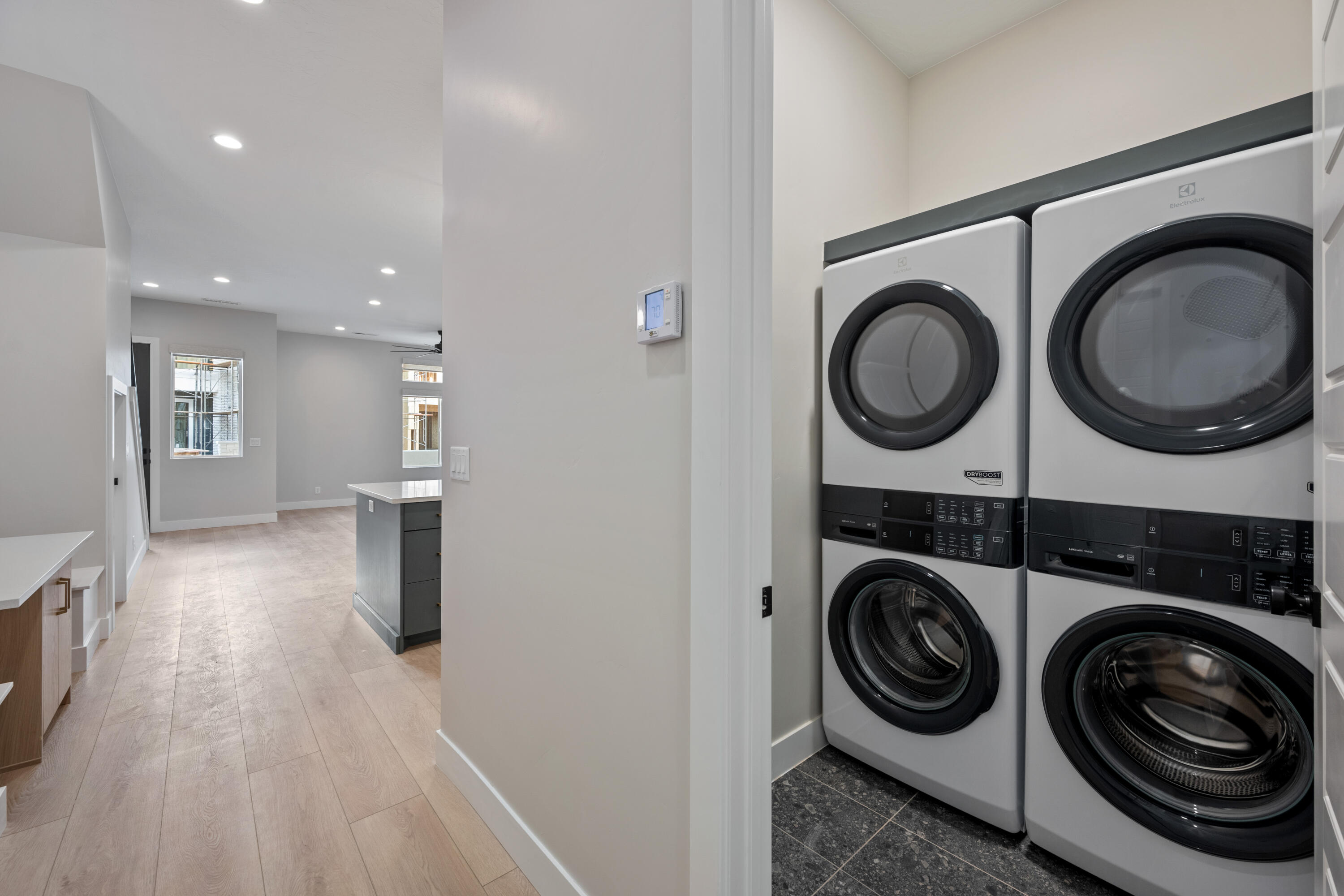 DESERT COLOR RESORT - Residential