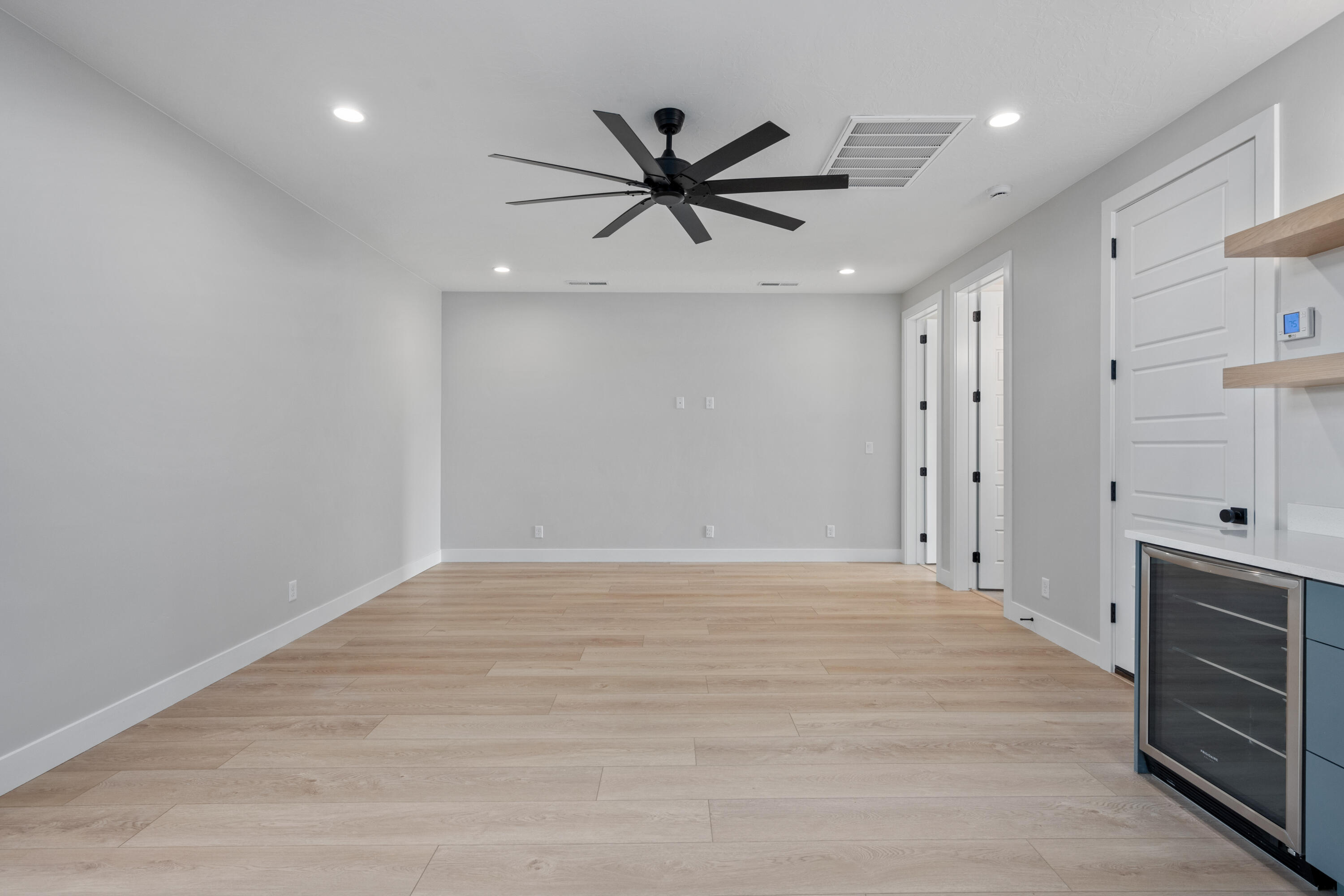 DESERT COLOR RESORT - Residential