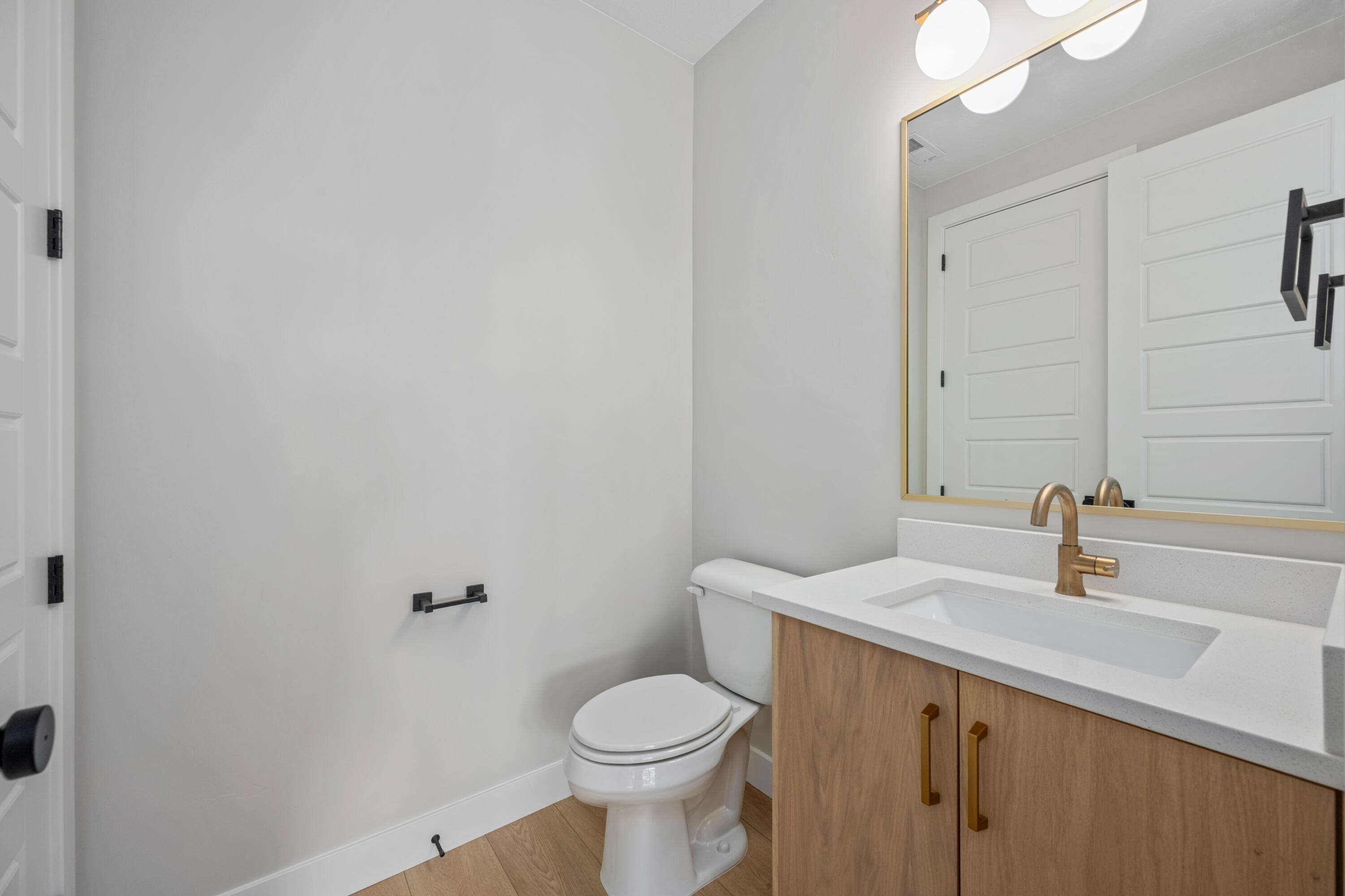 DESERT COLOR RESORT - Residential