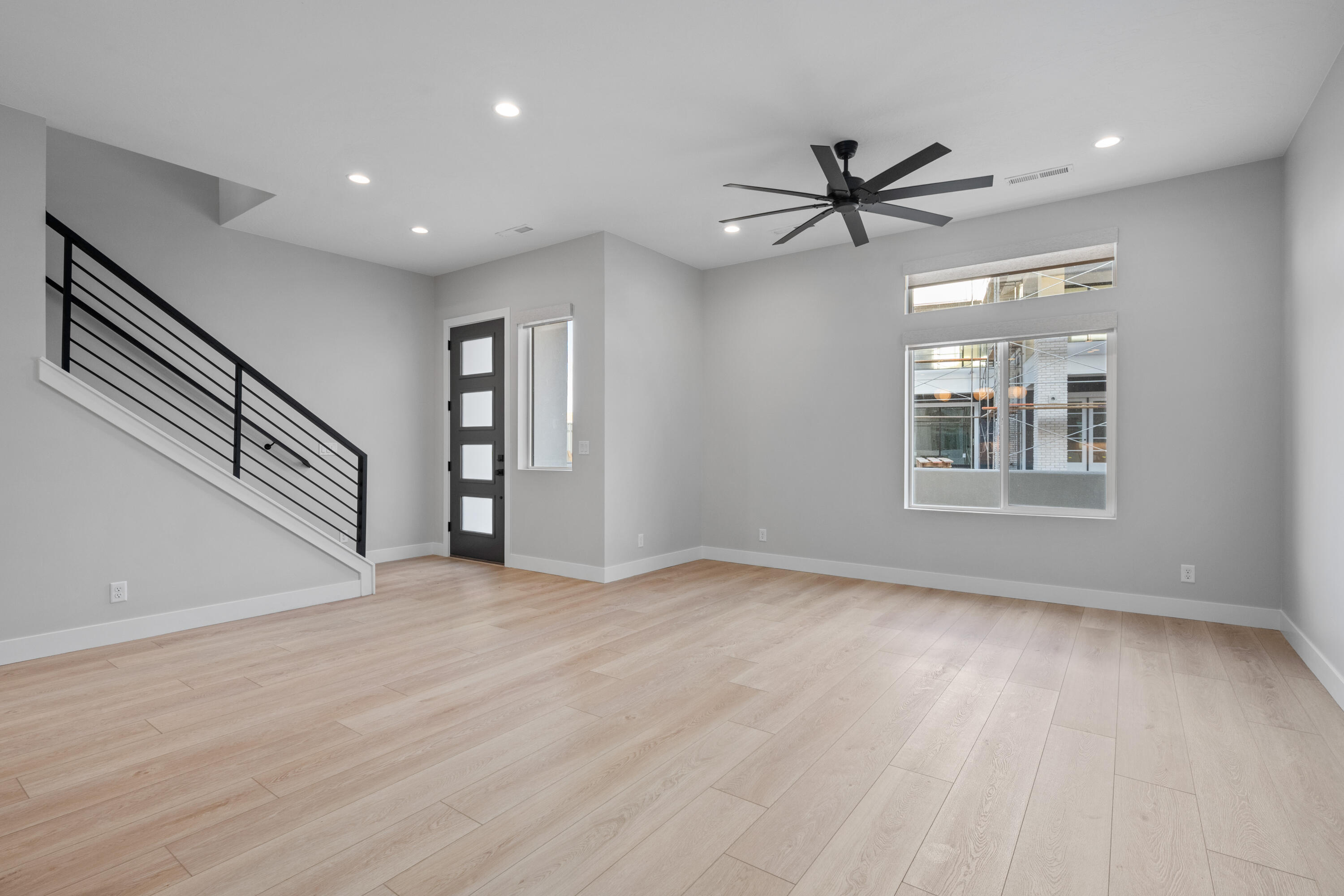 DESERT COLOR RESORT - Residential