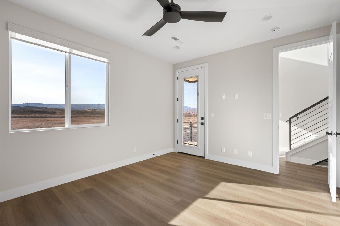 DESERT COLOR RESORT - Residential