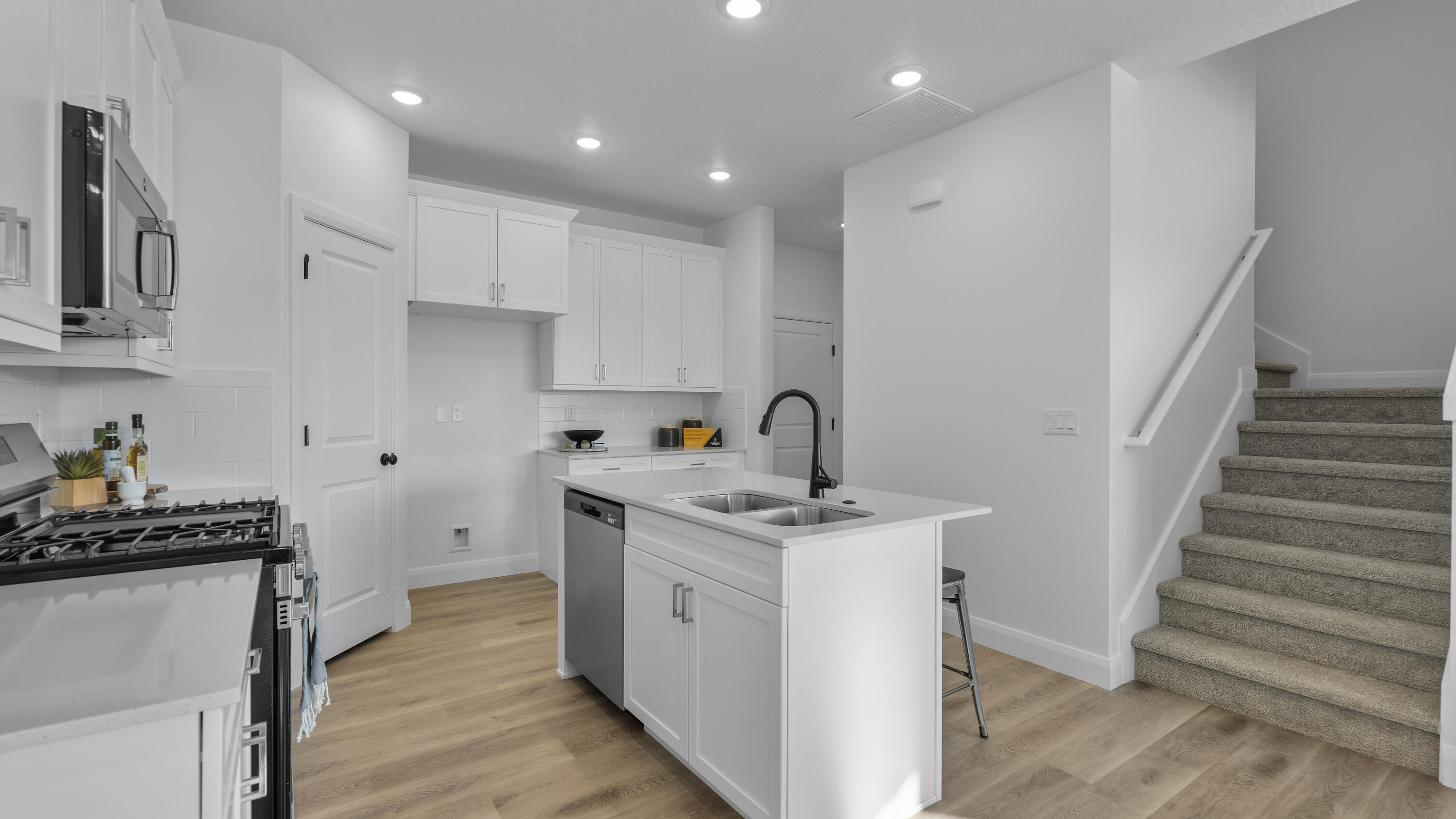 SAGE HAVEN - Residential