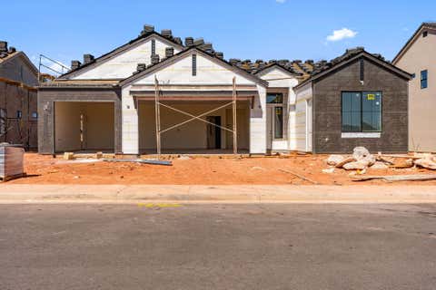 Photo of 2381 Patricia DR, Santa Clara, UT 84765 (MLS # 26-274809)