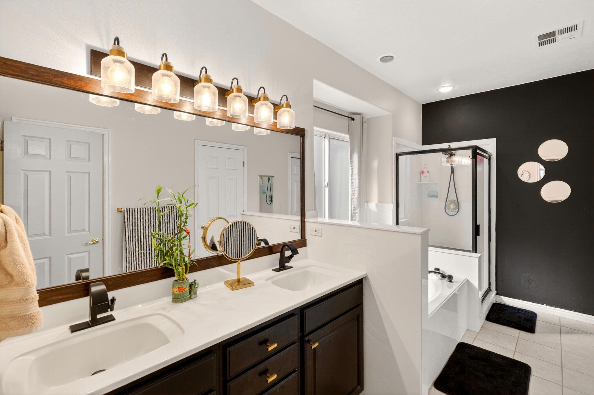 SKY RIDGE HOMESITES - Residential