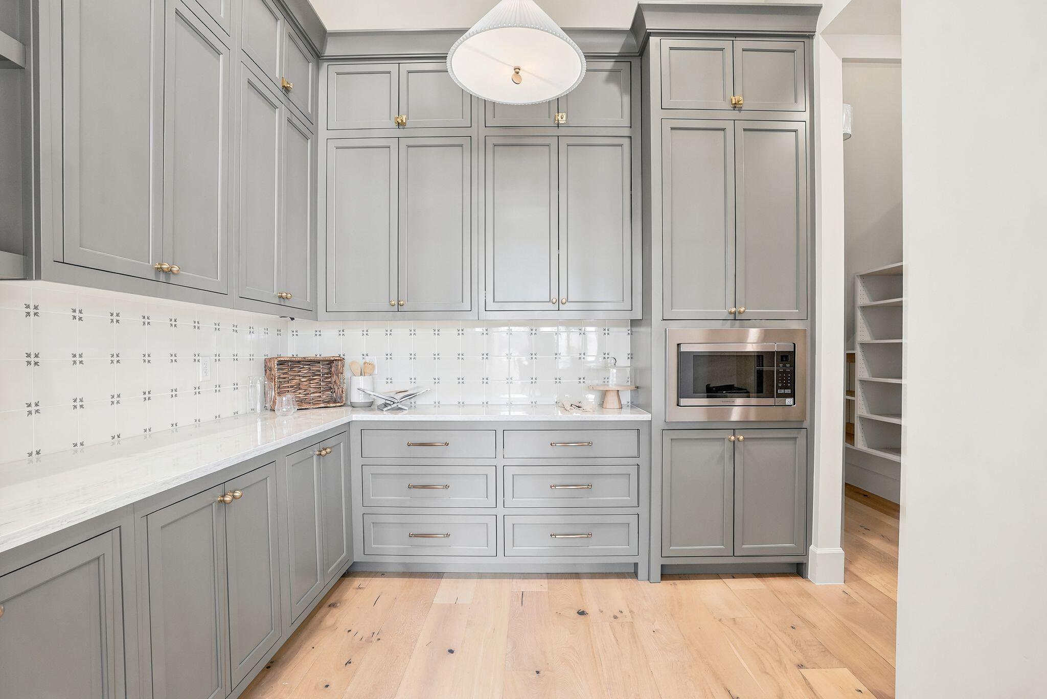 BRECKENRIDGE ESTATES - Residential