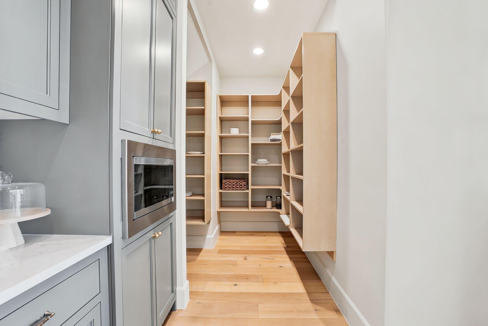 BRECKENRIDGE ESTATES - Residential