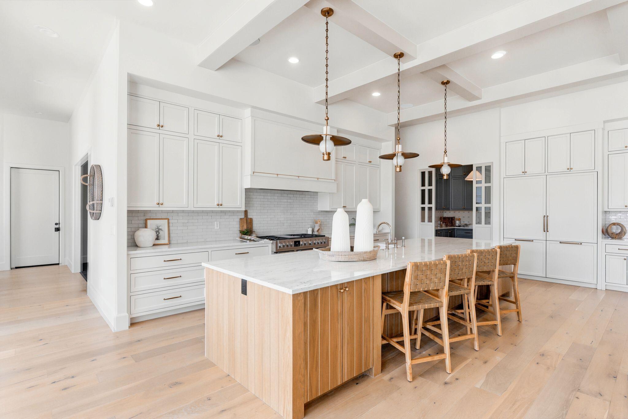 BRECKENRIDGE ESTATES - Residential