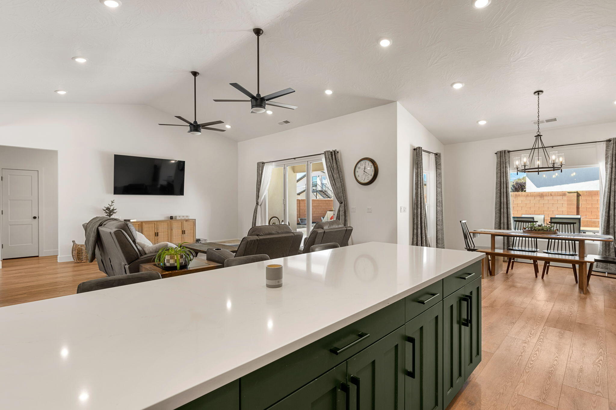 DIXIE SPRINGS - Residential