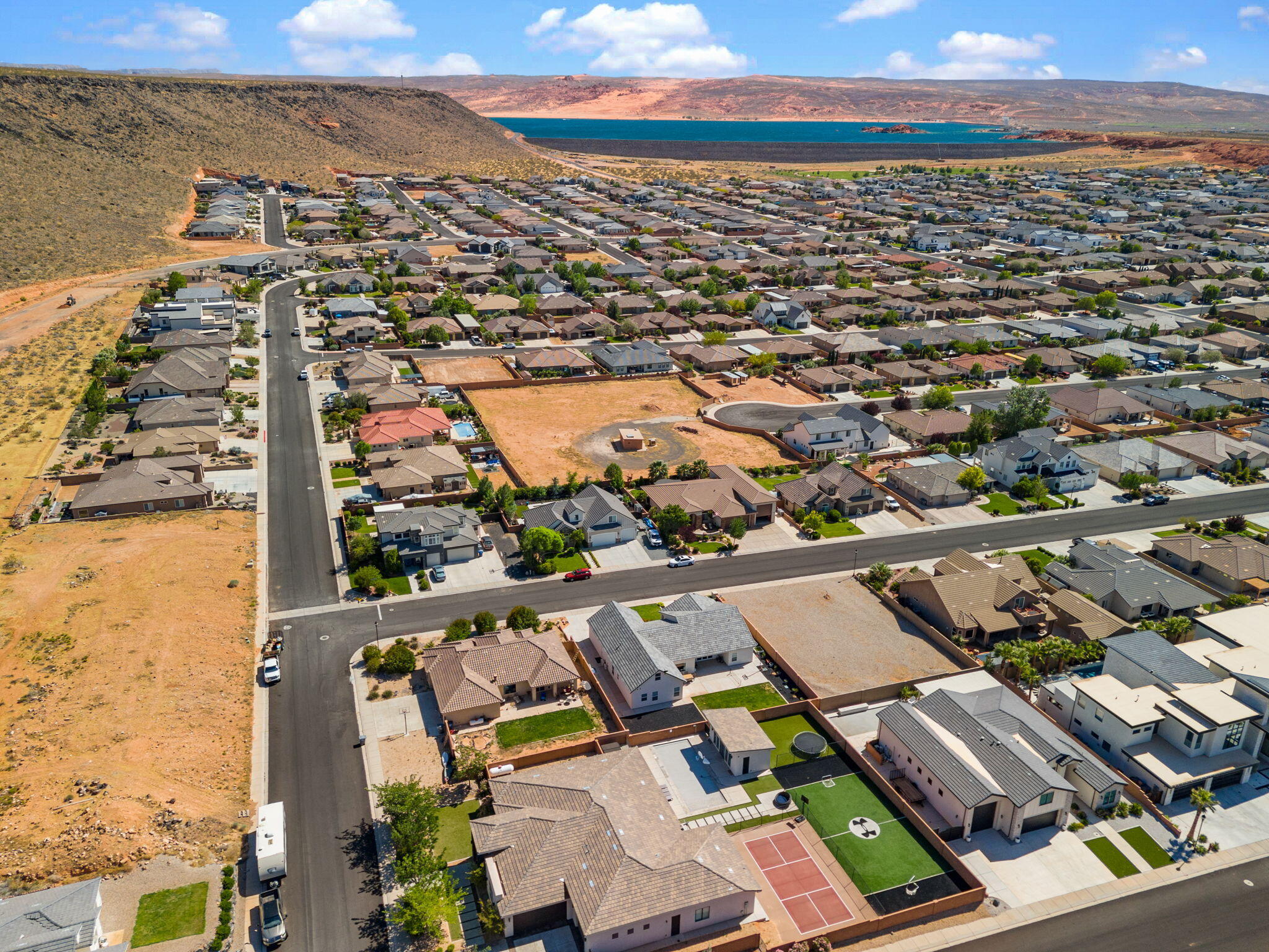 DIXIE SPRINGS - Residential