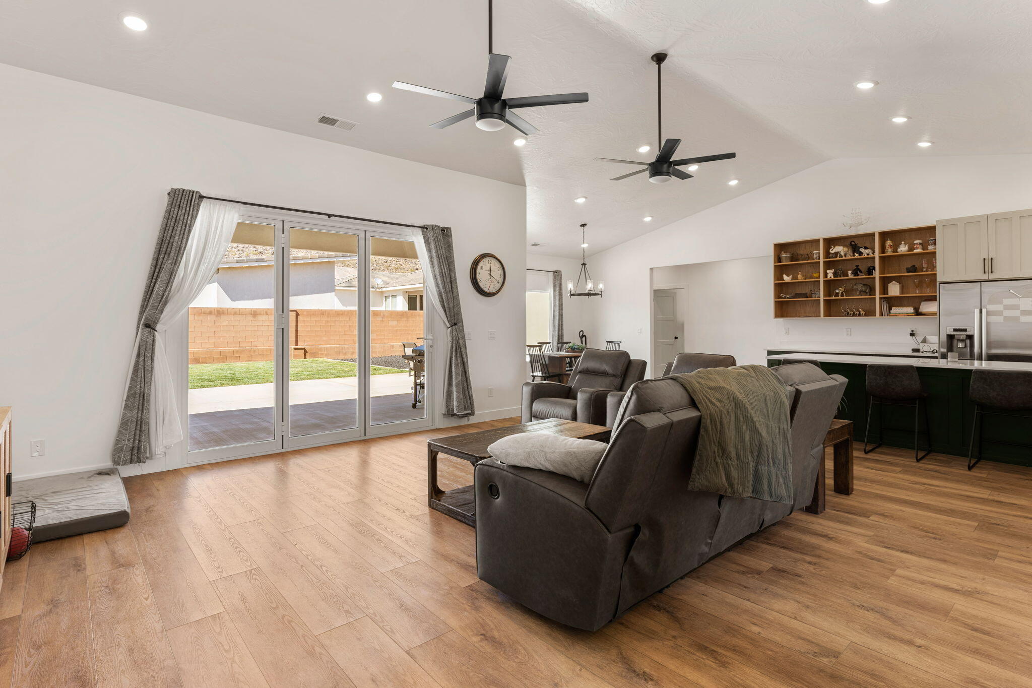DIXIE SPRINGS - Residential