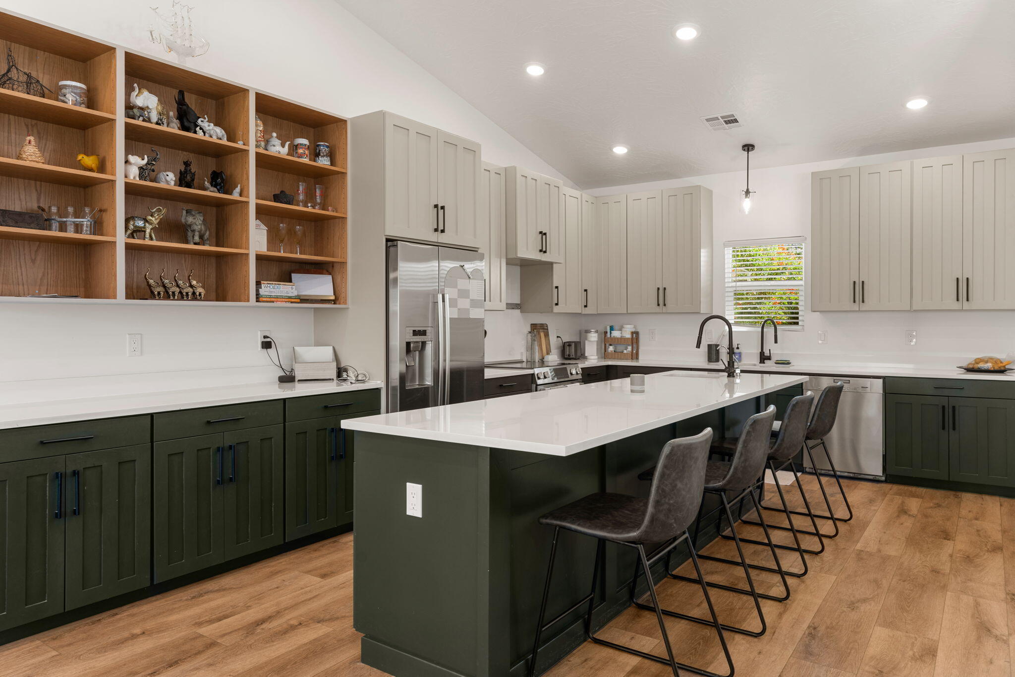 DIXIE SPRINGS - Residential