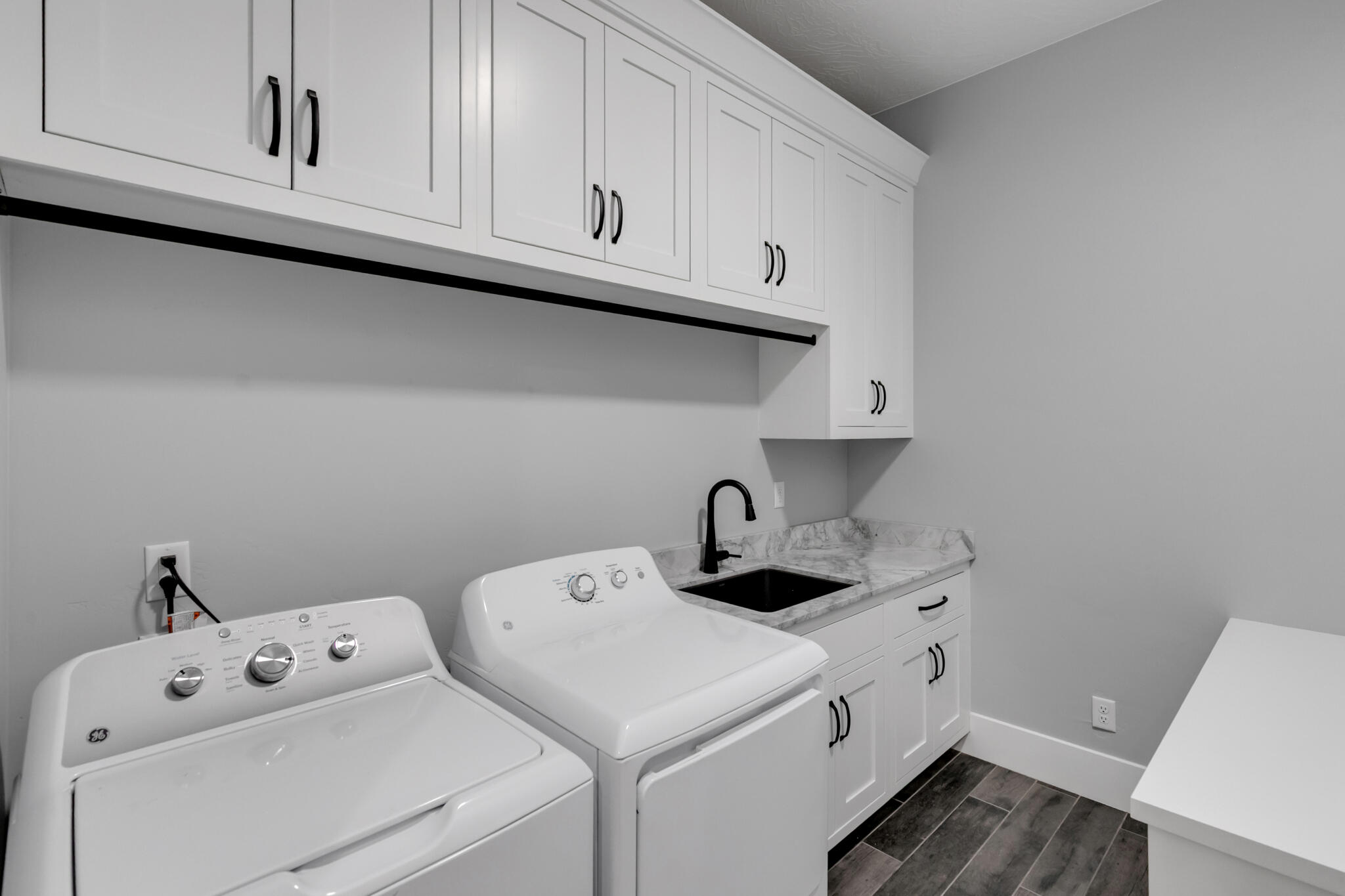 WASHINGTON VISTA - Residential