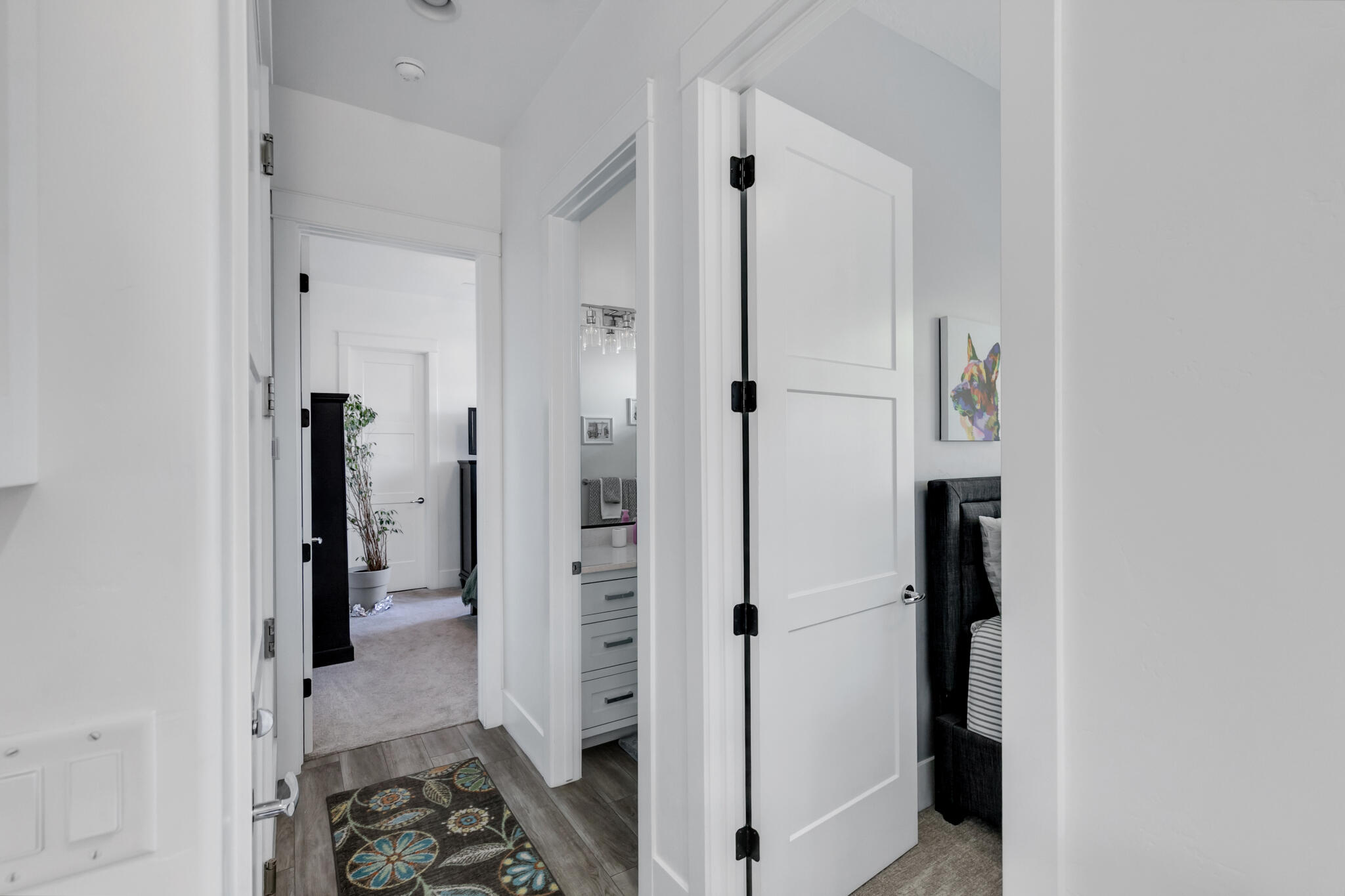 WASHINGTON VISTA - Residential