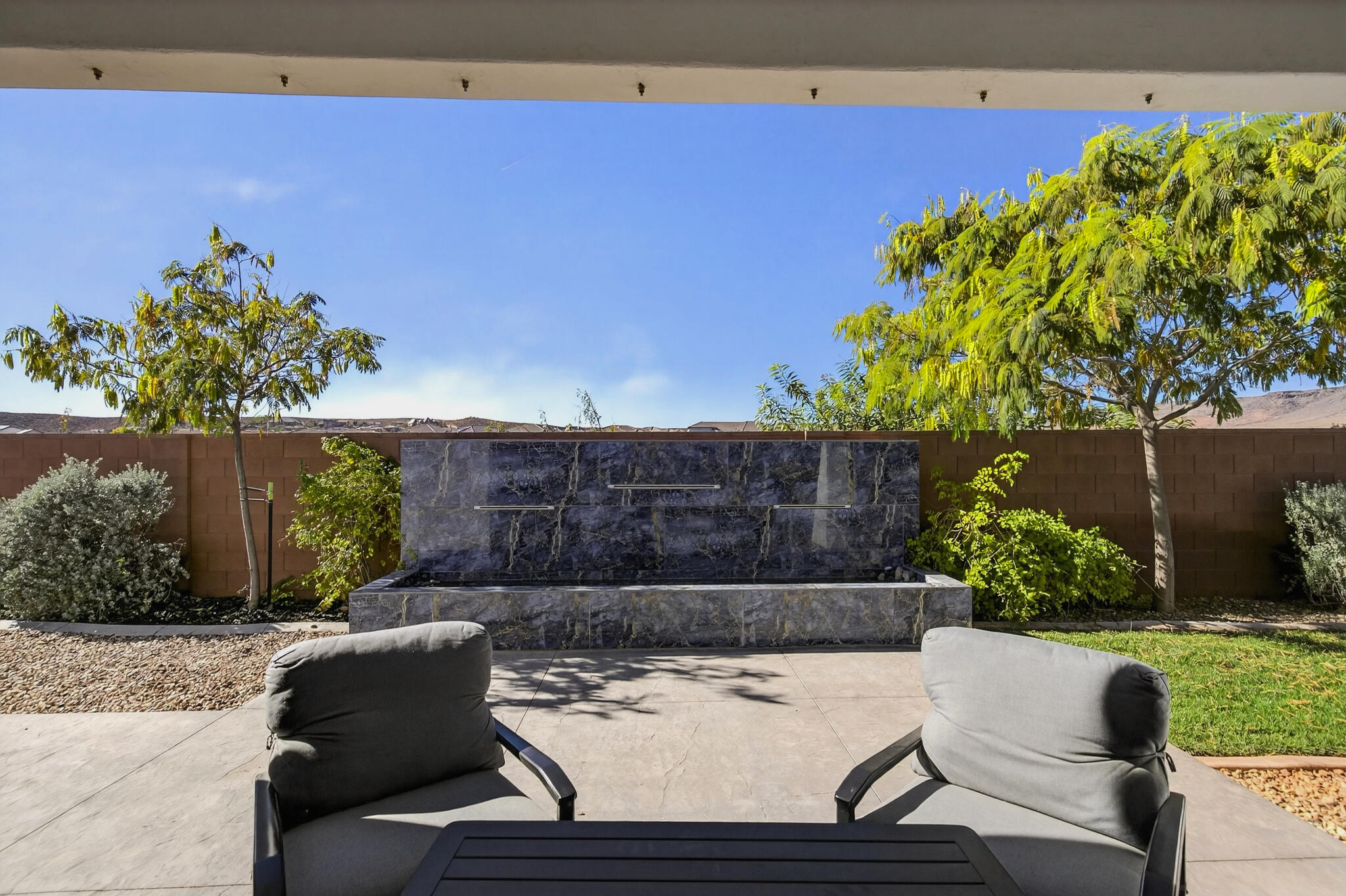 WASHINGTON VISTA - Residential