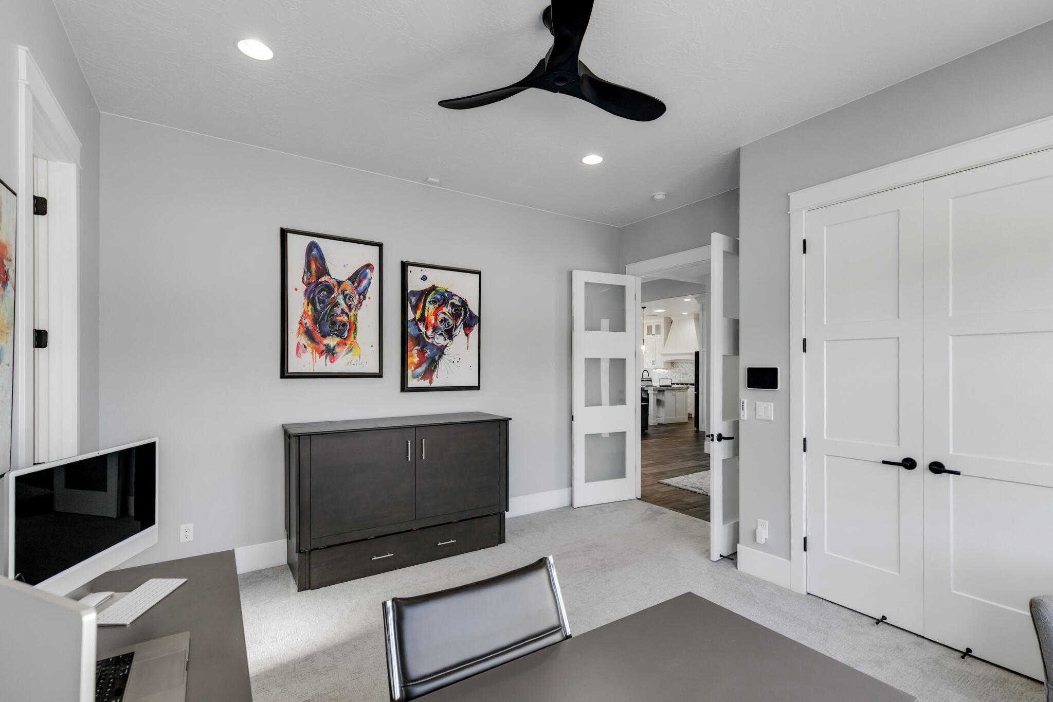 WASHINGTON VISTA - Residential