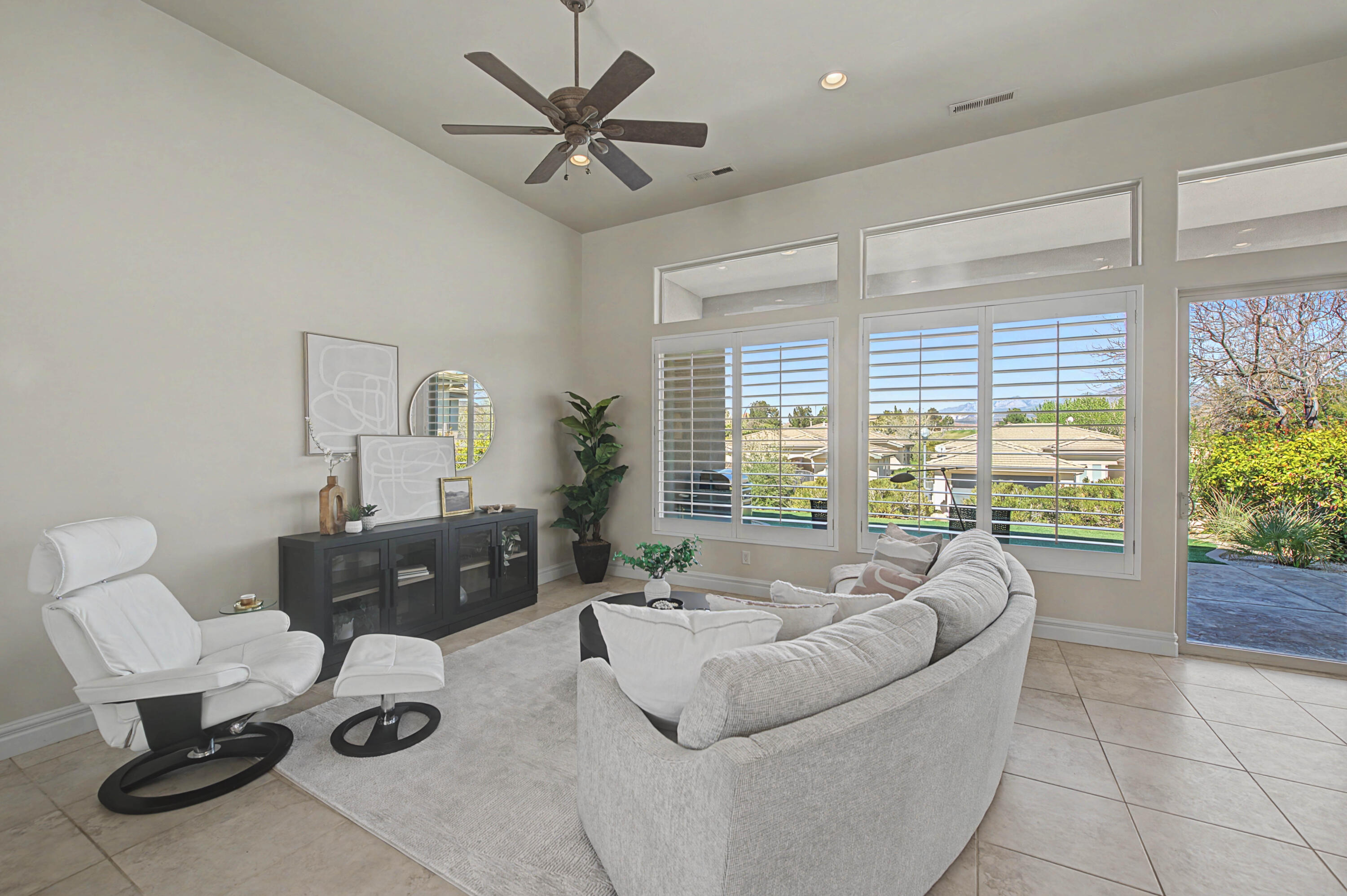 BELLSERA TOWNHOMES AT SUNBROOK - Residential