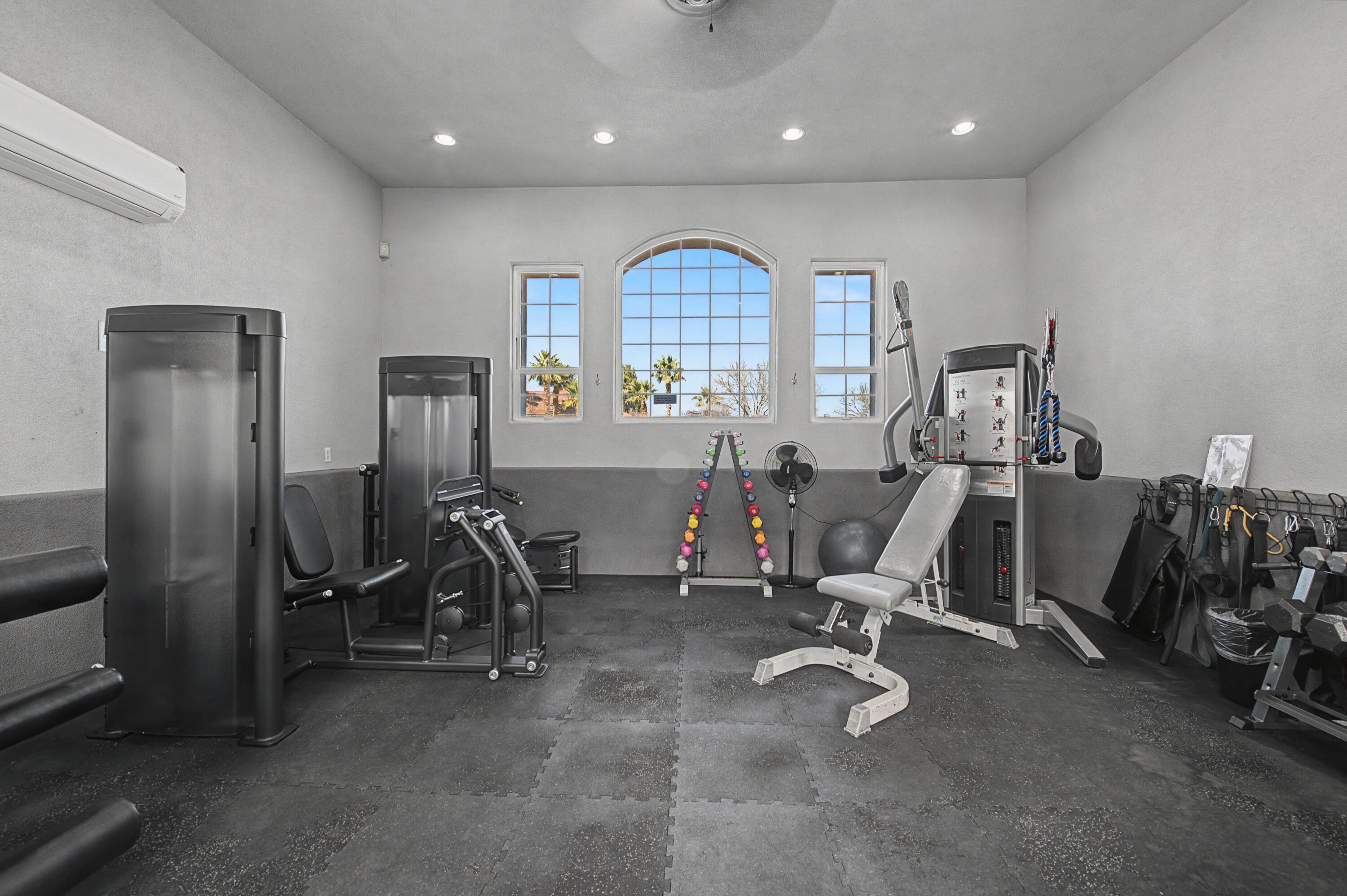 BELLSERA TOWNHOMES AT SUNBROOK - Residential