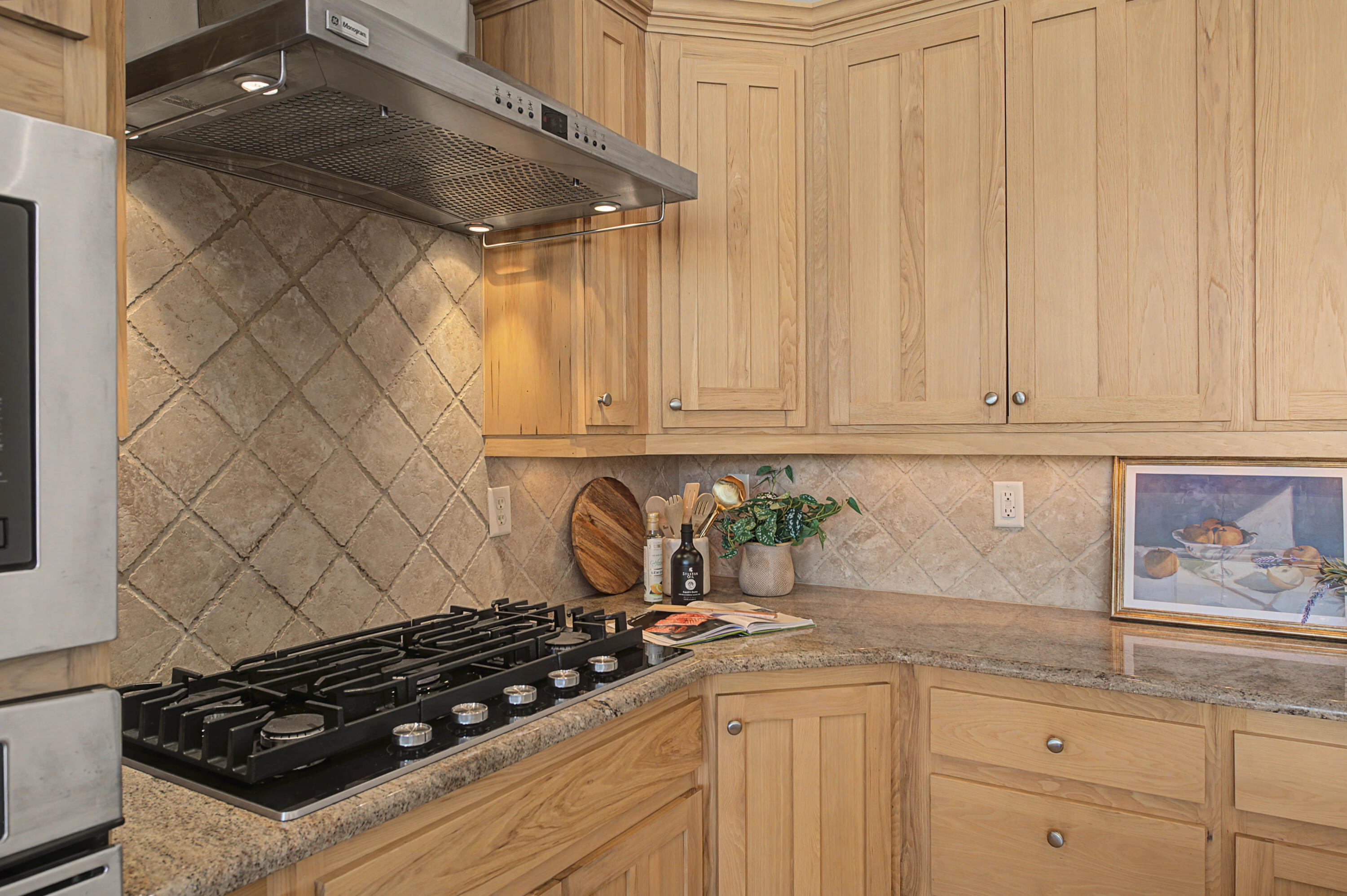 BELLSERA TOWNHOMES AT SUNBROOK - Residential