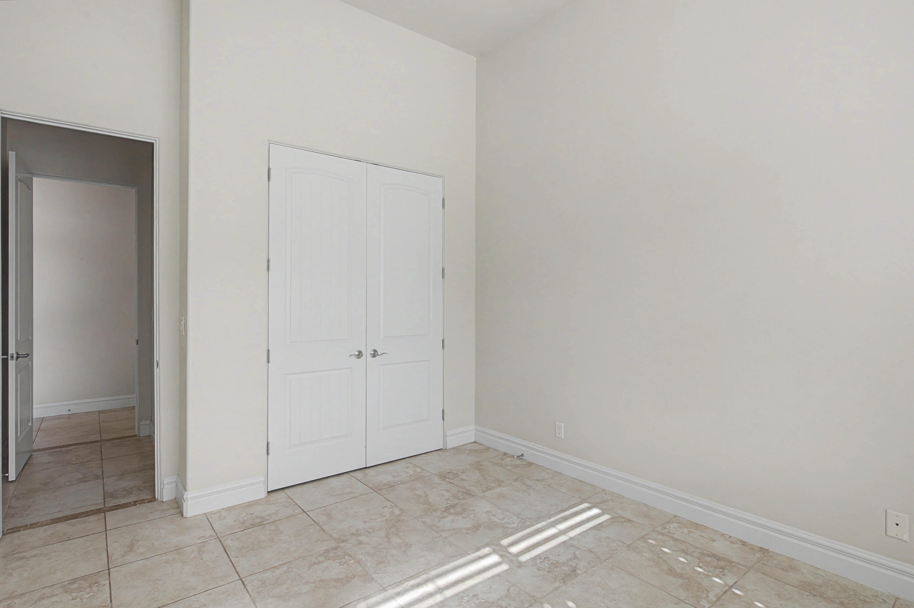 BELLSERA TOWNHOMES AT SUNBROOK - Residential