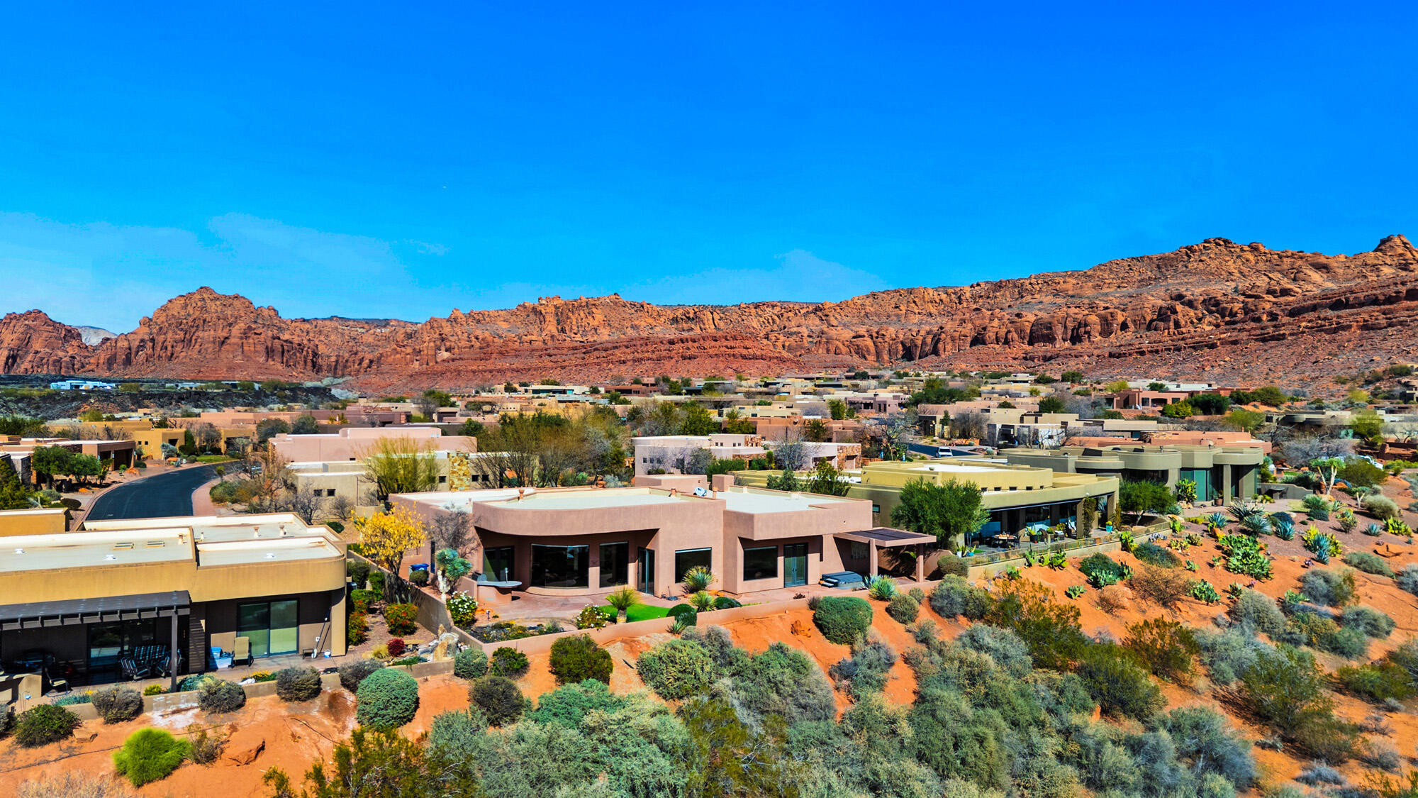 CLIFFS OF SNOW CANYON - Residential