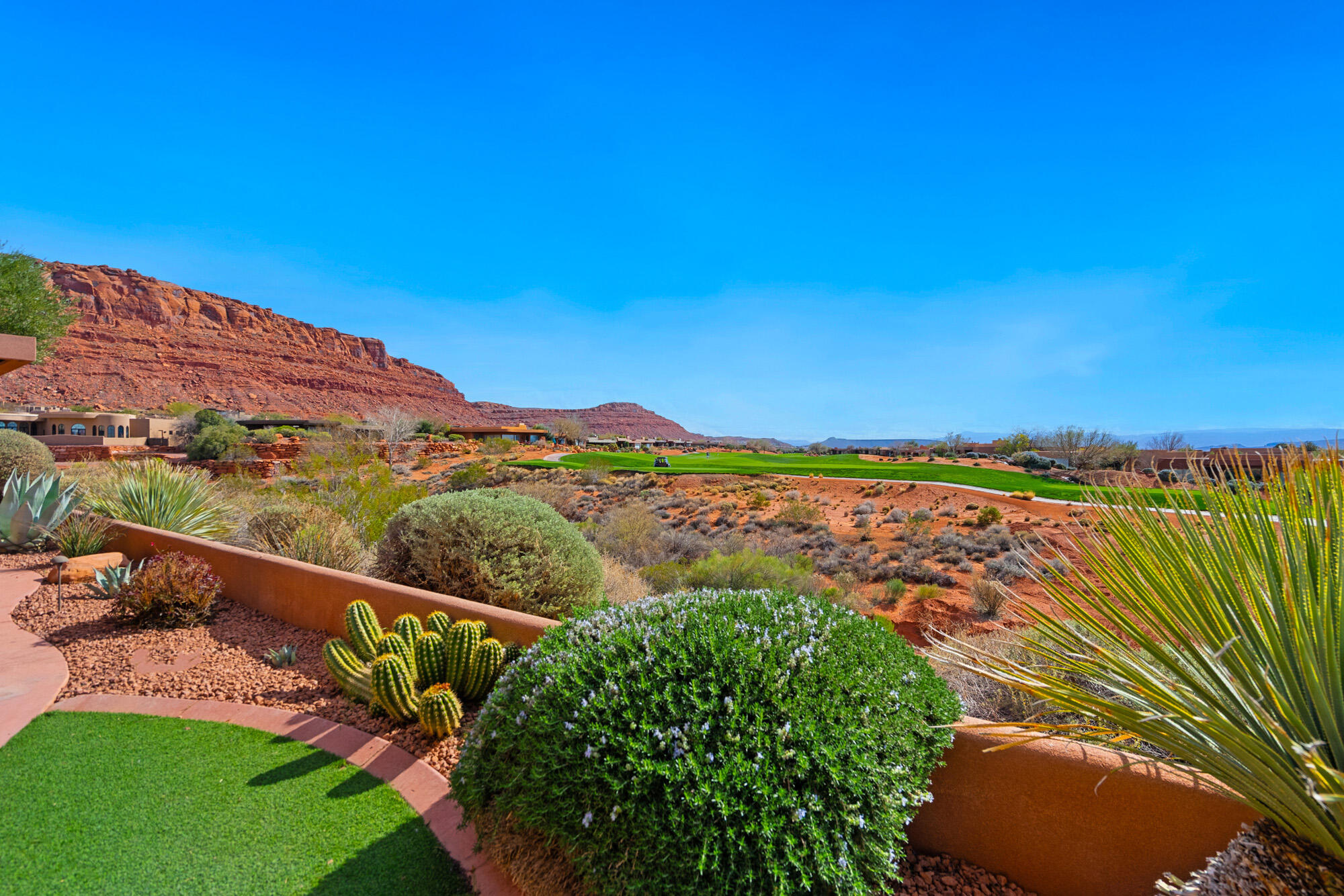 CLIFFS OF SNOW CANYON - Residential