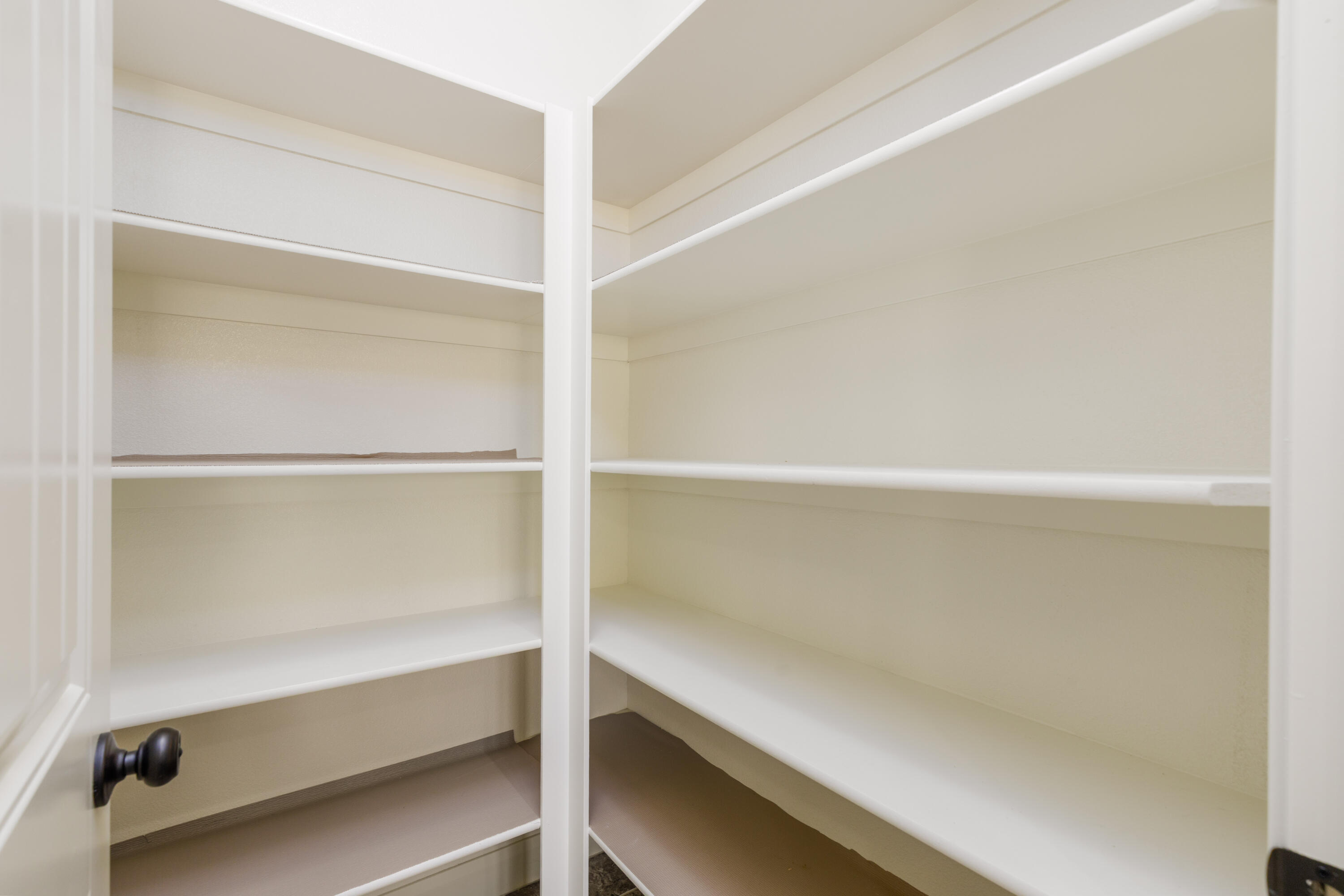 DIAMOND VALLEY ACRES - Residential