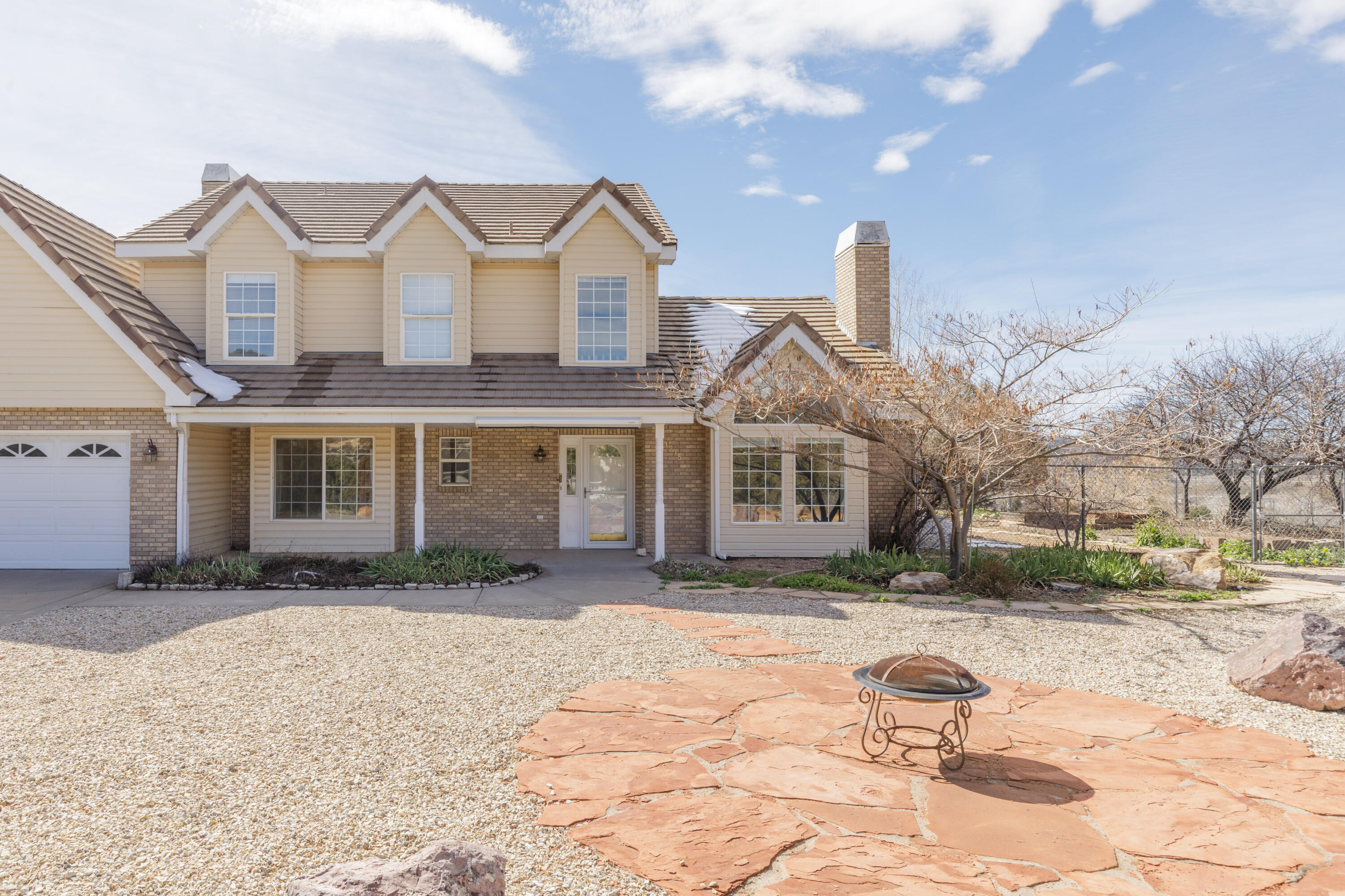 DIAMOND VALLEY ACRES - Residential