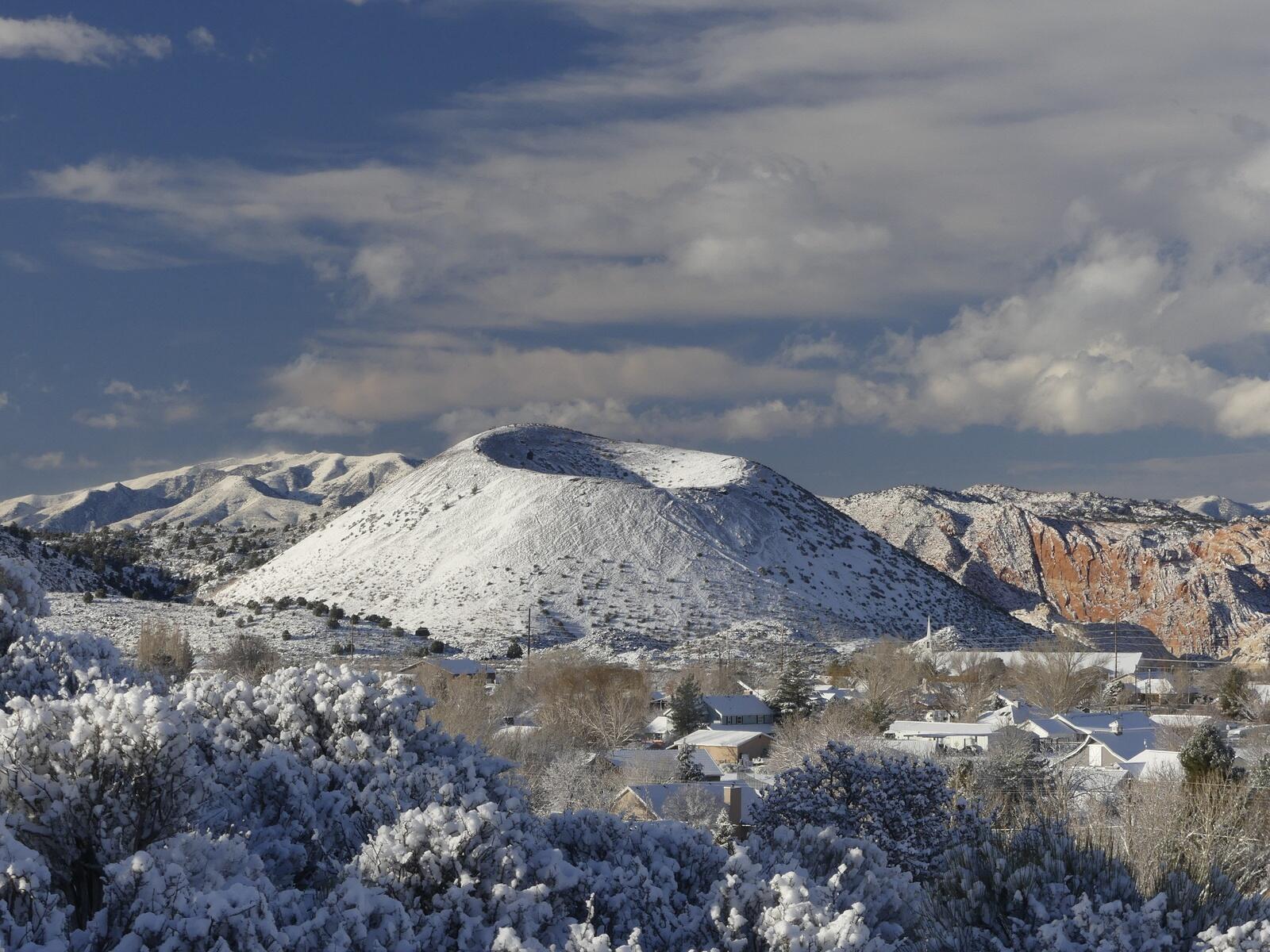 DIAMOND VALLEY ACRES - Residential