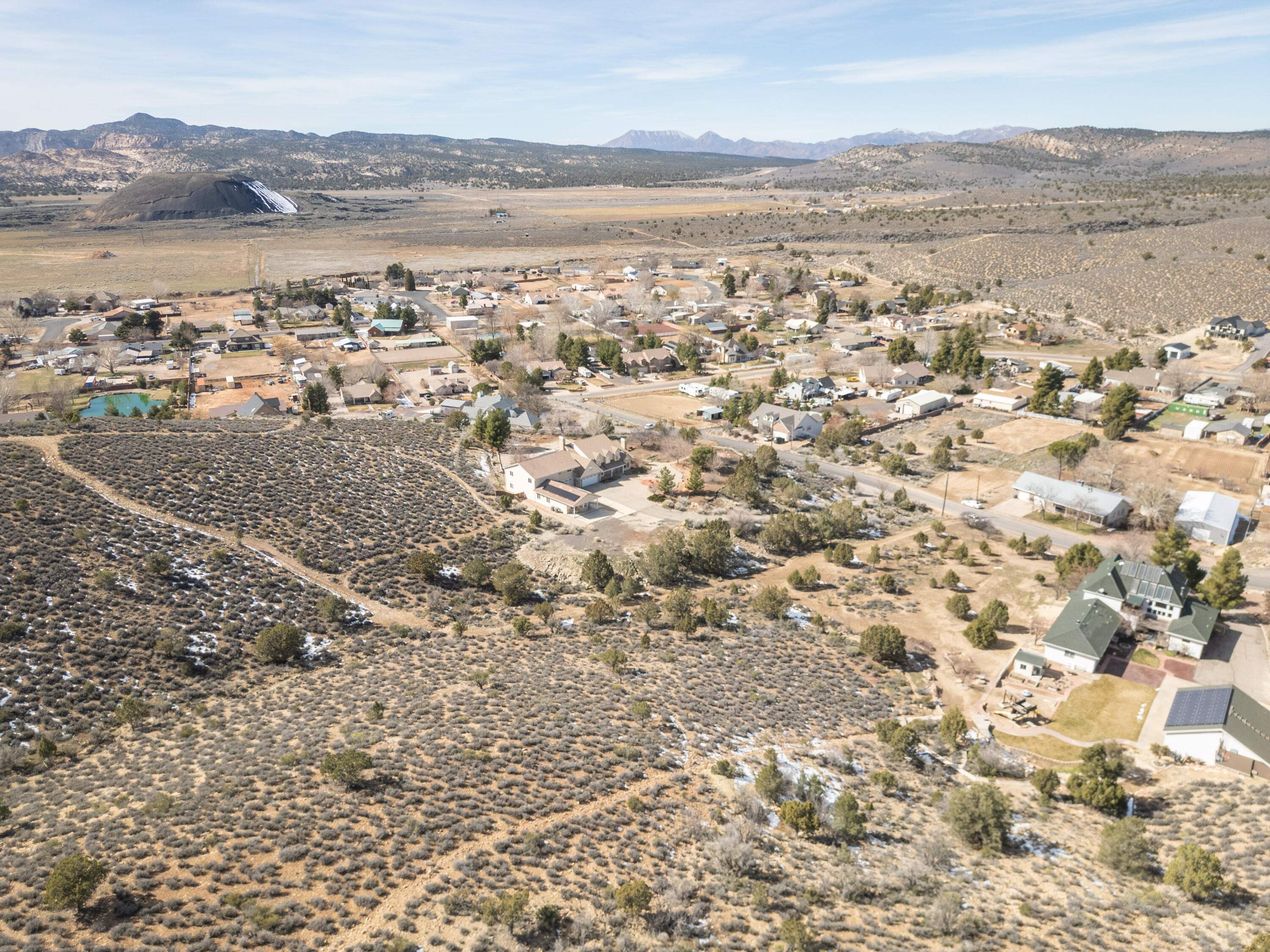 DIAMOND VALLEY ACRES - Residential