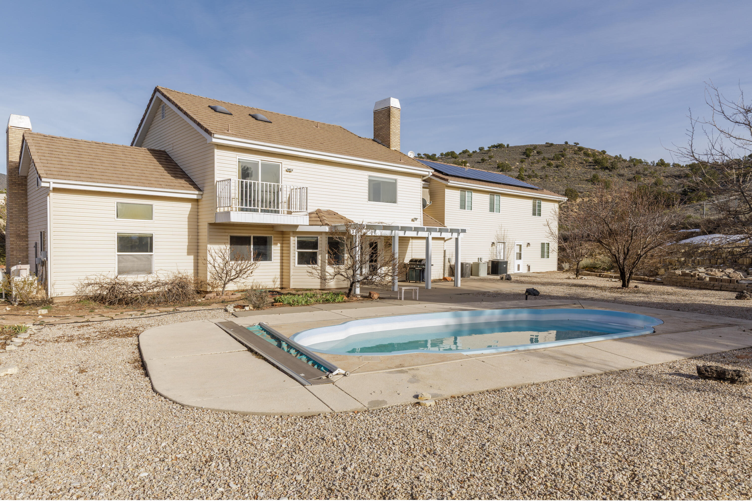 DIAMOND VALLEY ACRES - Residential