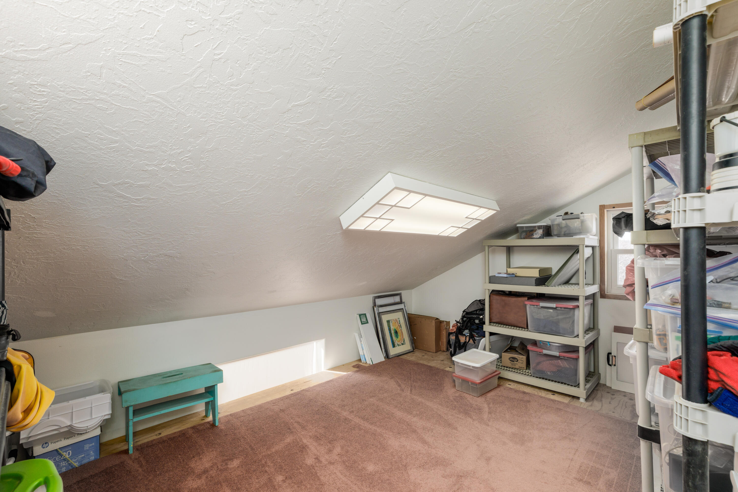 DIAMOND VALLEY ACRES - Residential