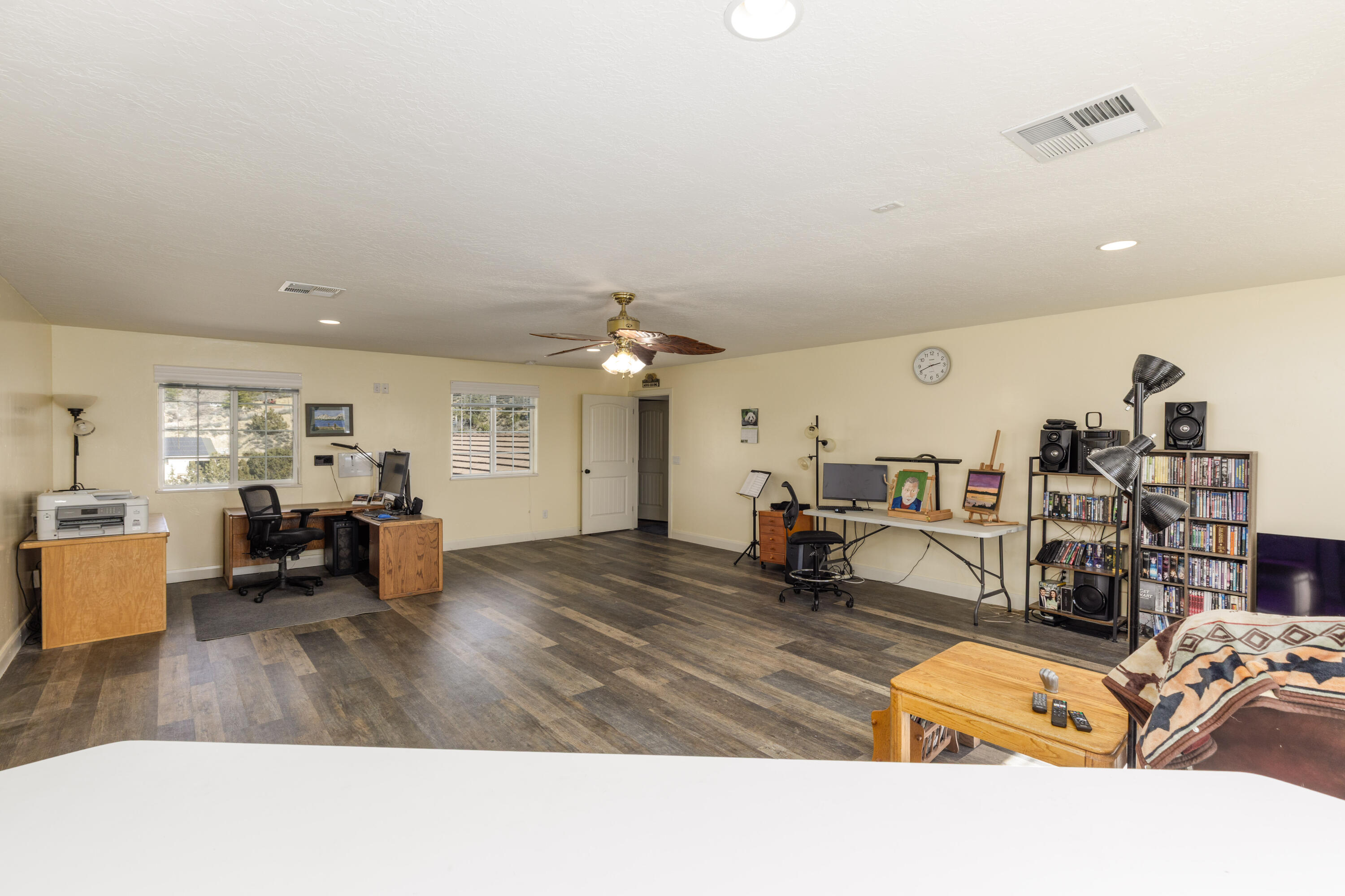 DIAMOND VALLEY ACRES - Residential