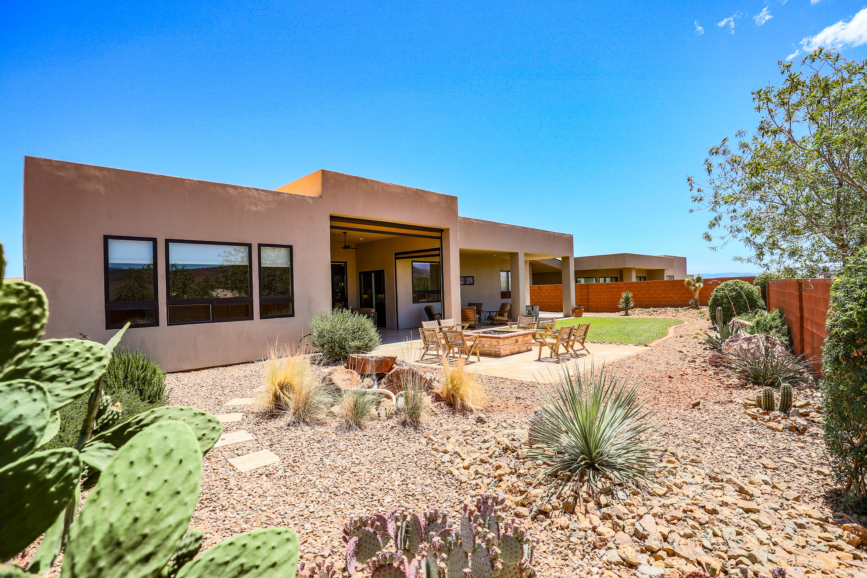 ARROWHEAD SUB - Residential