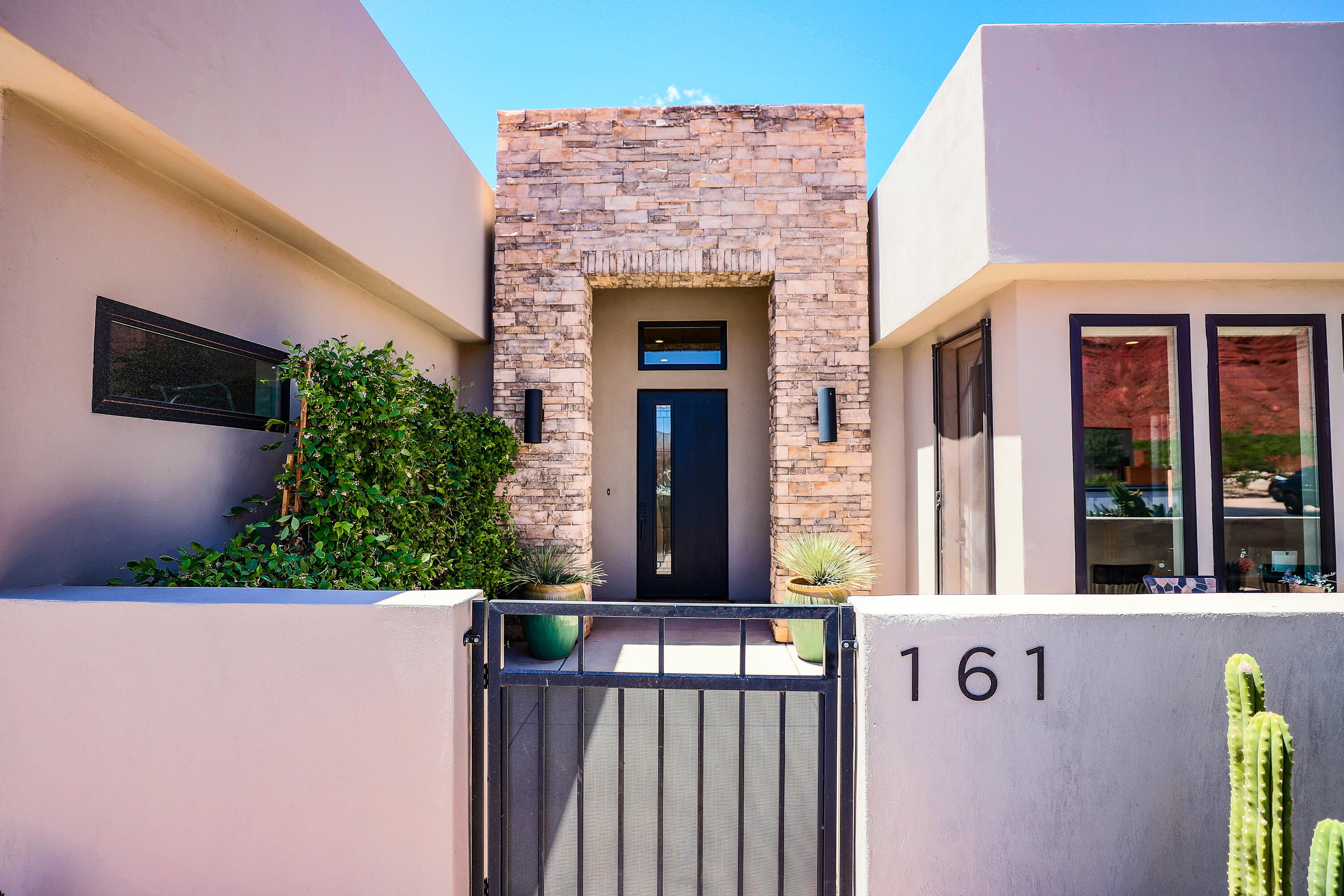ARROWHEAD SUB - Residential