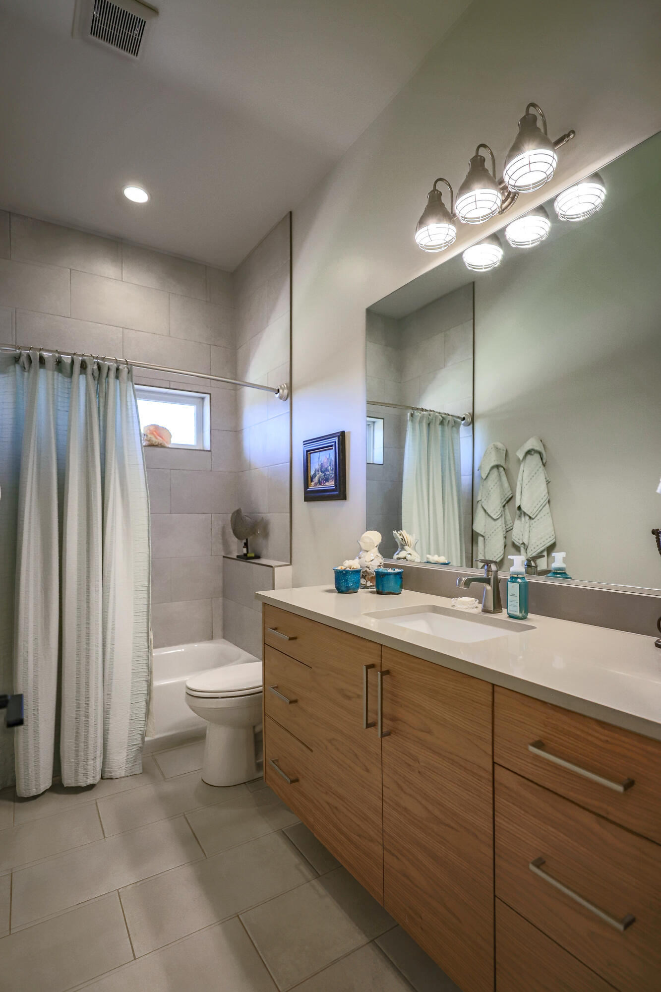 ARROWHEAD SUB - Residential