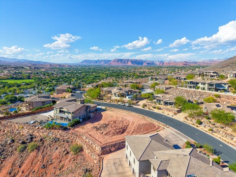 Photo of Cresole DR 18 #18, Saint George, UT 84770 (MLS # 26-277017)