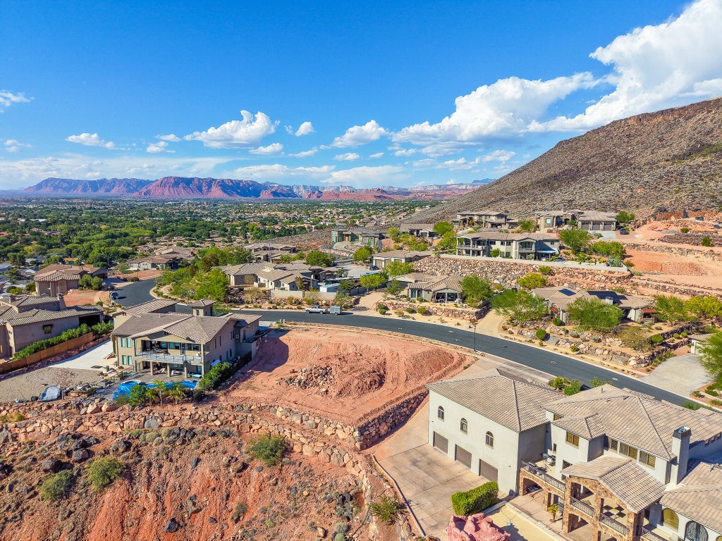 Photo of Cresole DR 18 #18, Saint George, UT 84770 (MLS # 26-277017)