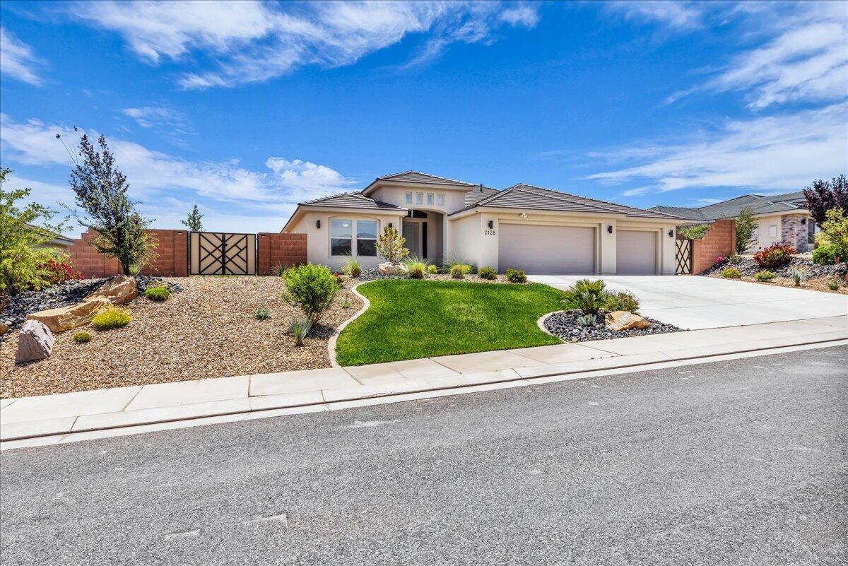 SAND RIDGE - Residential