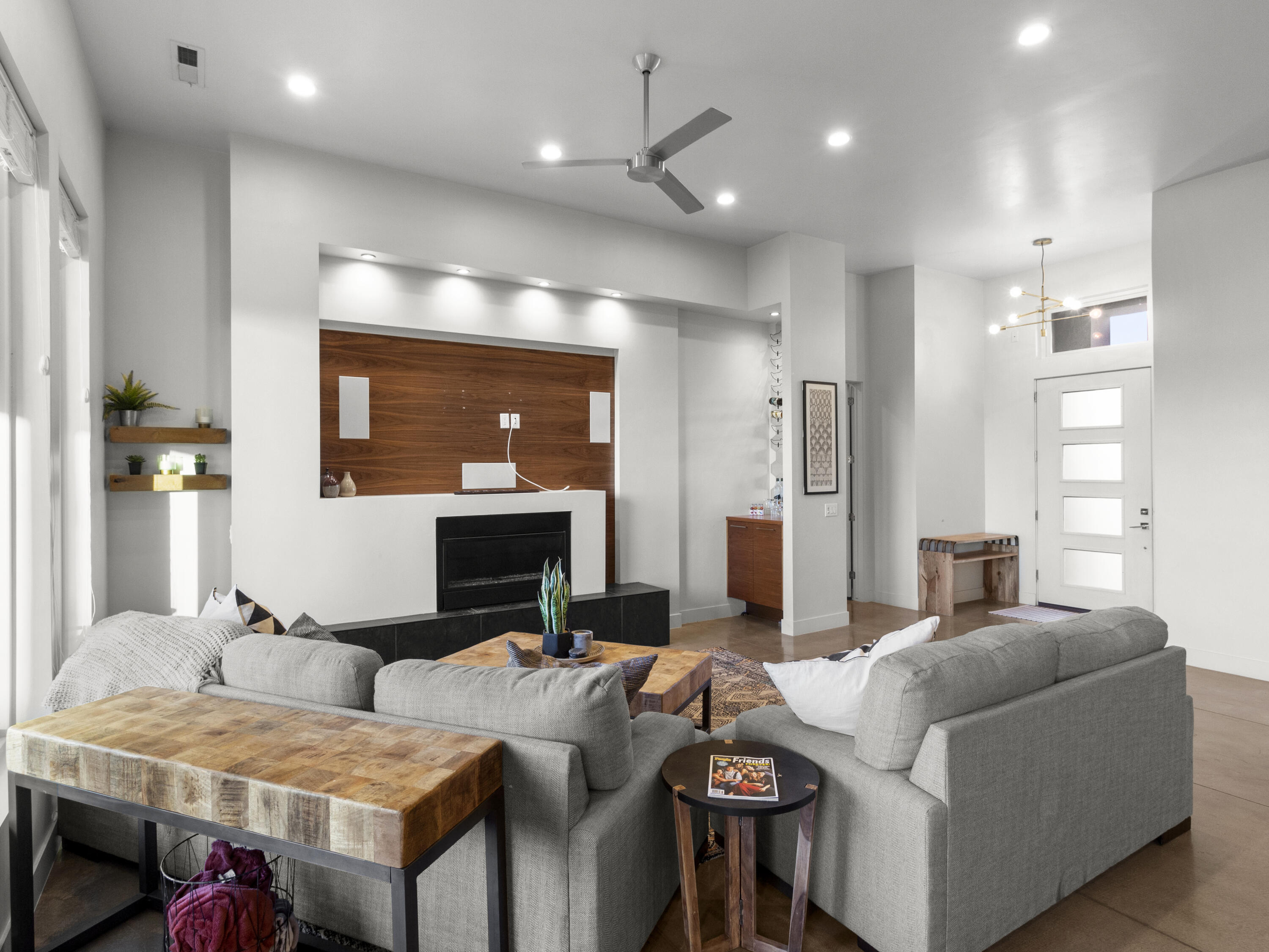 DESERT PLATEAU - Residential